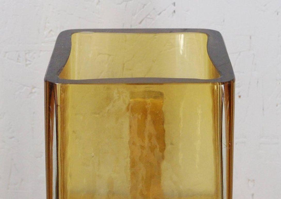 Set of Three Murano Amber Glass & Brass Sconces, Italy, 1980's. in vendita 2