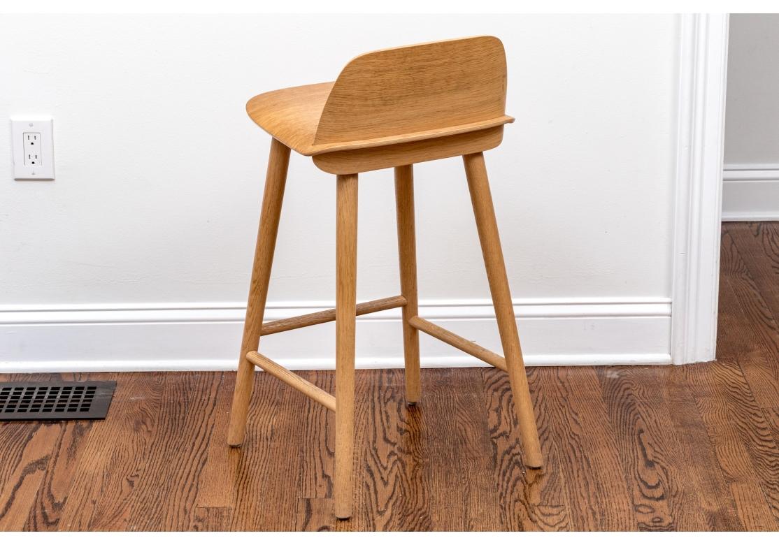 Set aus drei Muuto Nerd Counter Hockern (Moderne der Mitte des Jahrhunderts) im Angebot