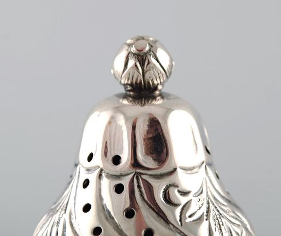 Ensemble de 3 carafes à sucre néo-rococo en argent d'Europe du Nord, début du 20e siècle Bon état - En vente à Copenhagen, DK