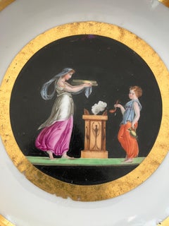 Satz von drei neoklassischen italienischen Porzellantellern