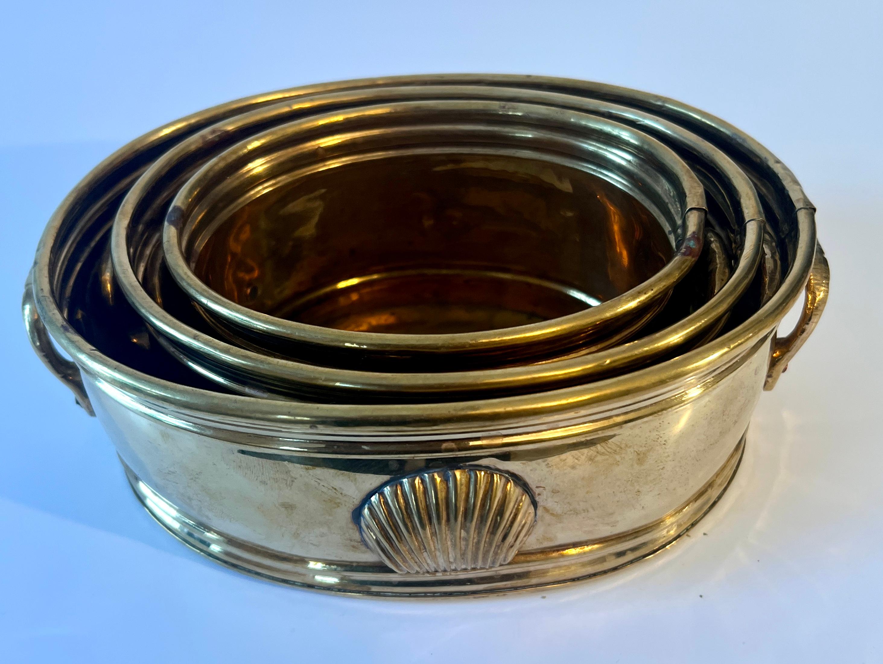 20th Century Set of Three Nesting Brass Boxes with Clam Shell Details For Sale