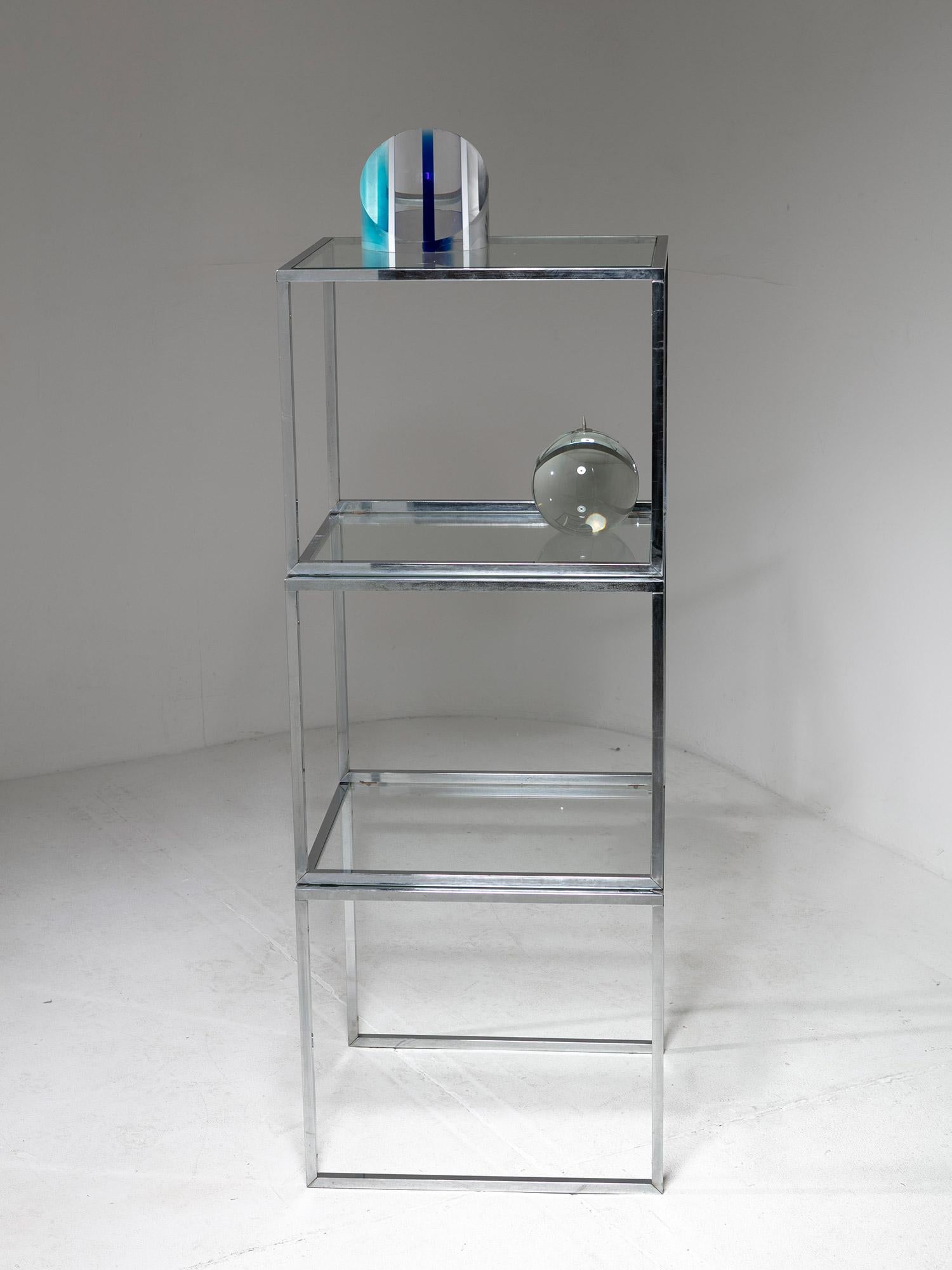 Set of Three Steel and Glass Cubic Nesting Tables, Italy, 1970s In Good Condition For Sale In Milan, IT