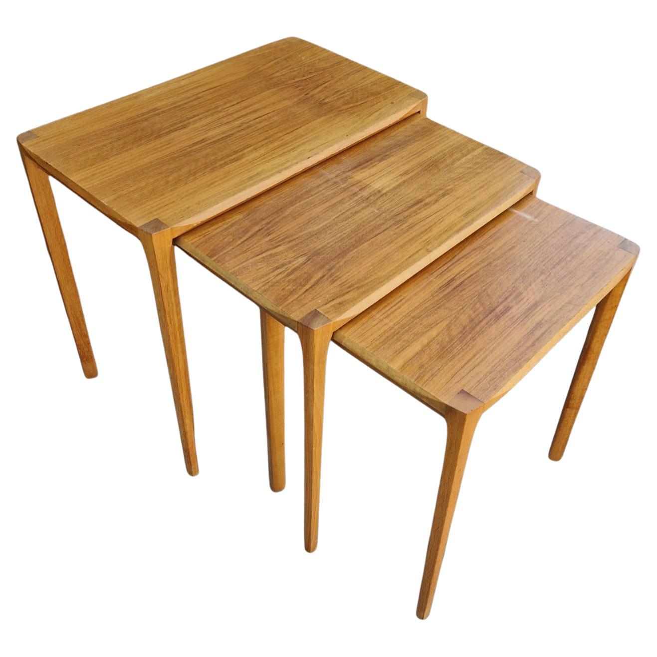 Set of three nesting tables by Rex Raab for Wilhelm Renz, Germany 1960s For Sale
