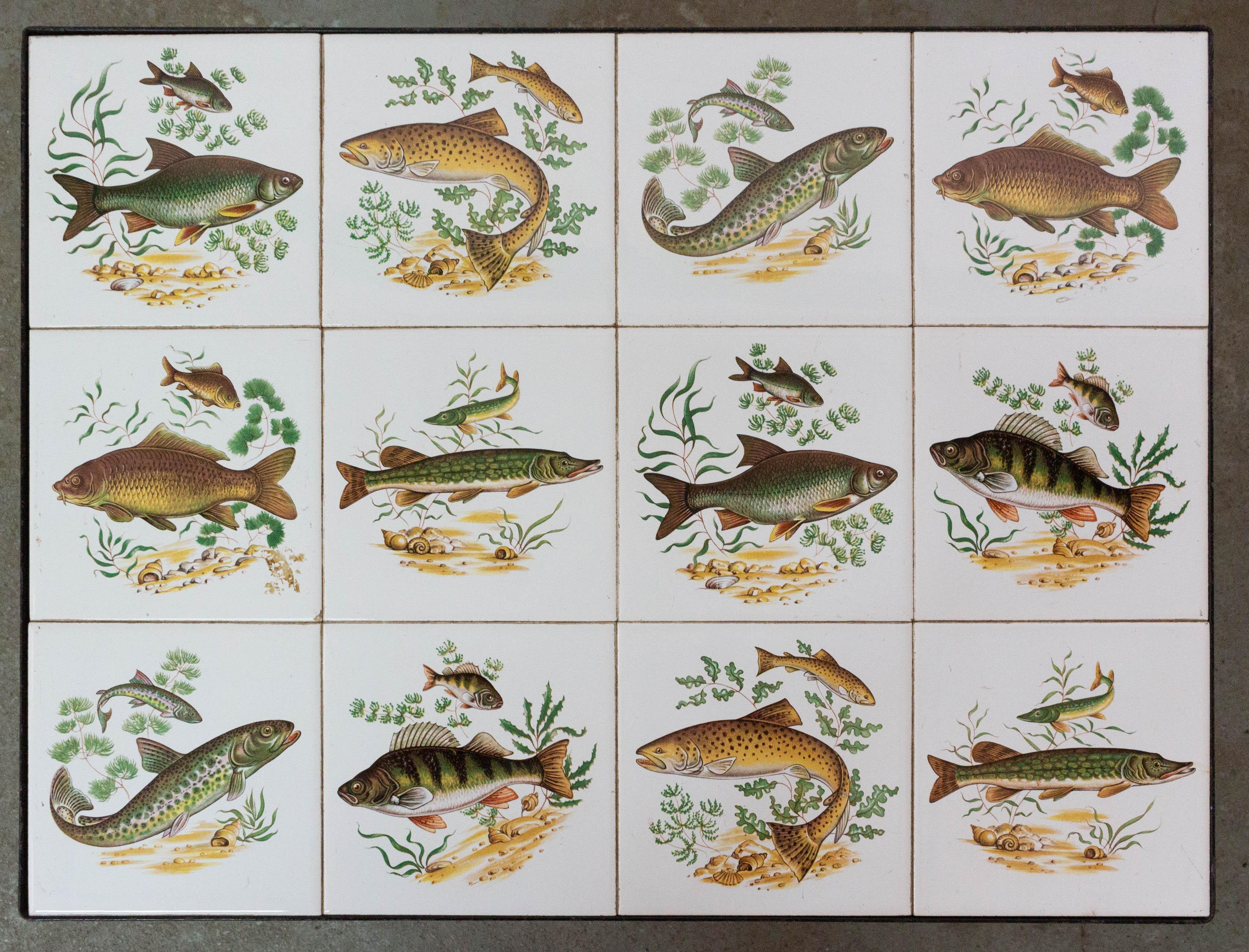 Ceramic Set of Three Nesting Tables French Hunting Sceneries and Fishes Tiles Top Mid-C For Sale