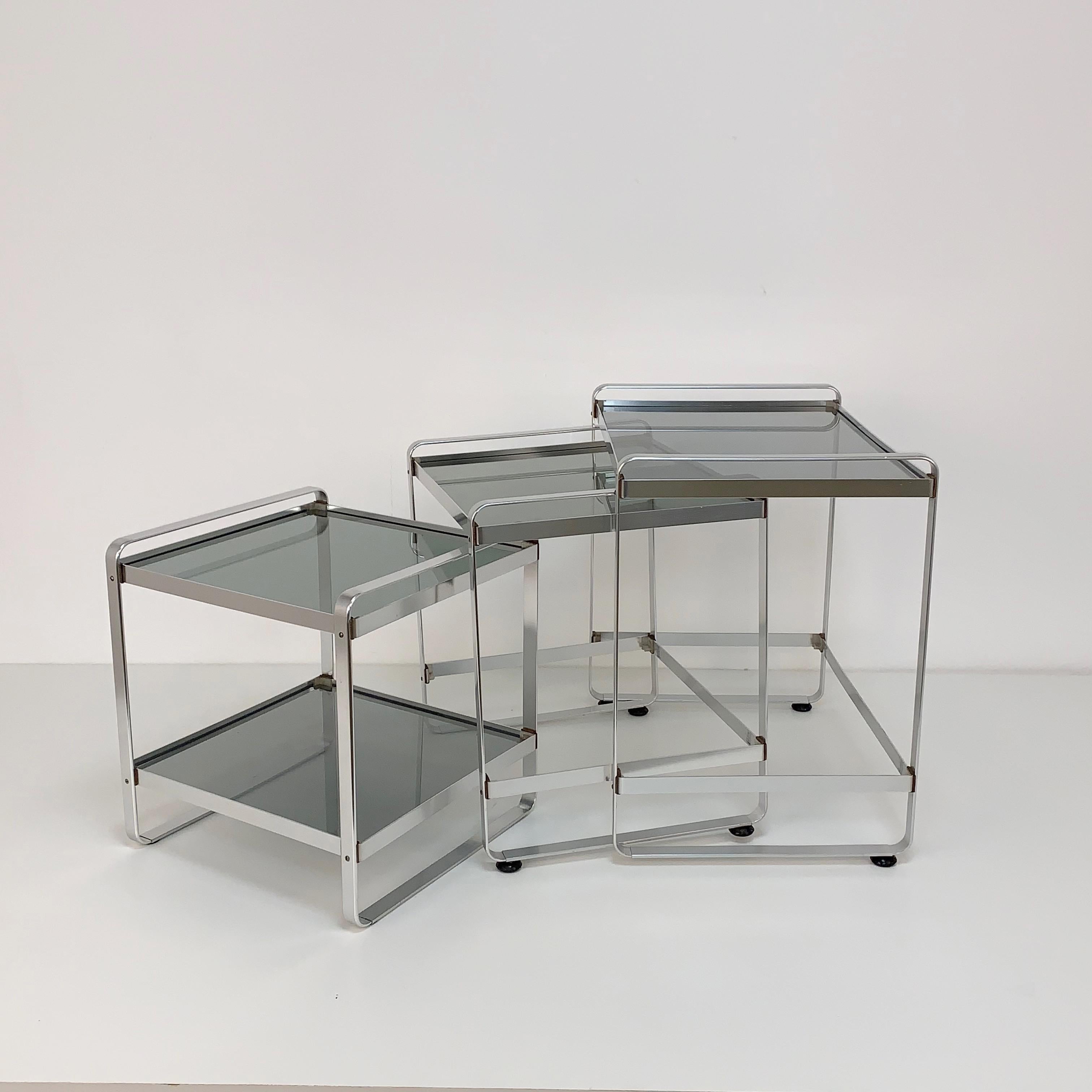 Set of Three Nesting Tables in Aluminum and Smoked Glass, Italy, 1970s End Table 4