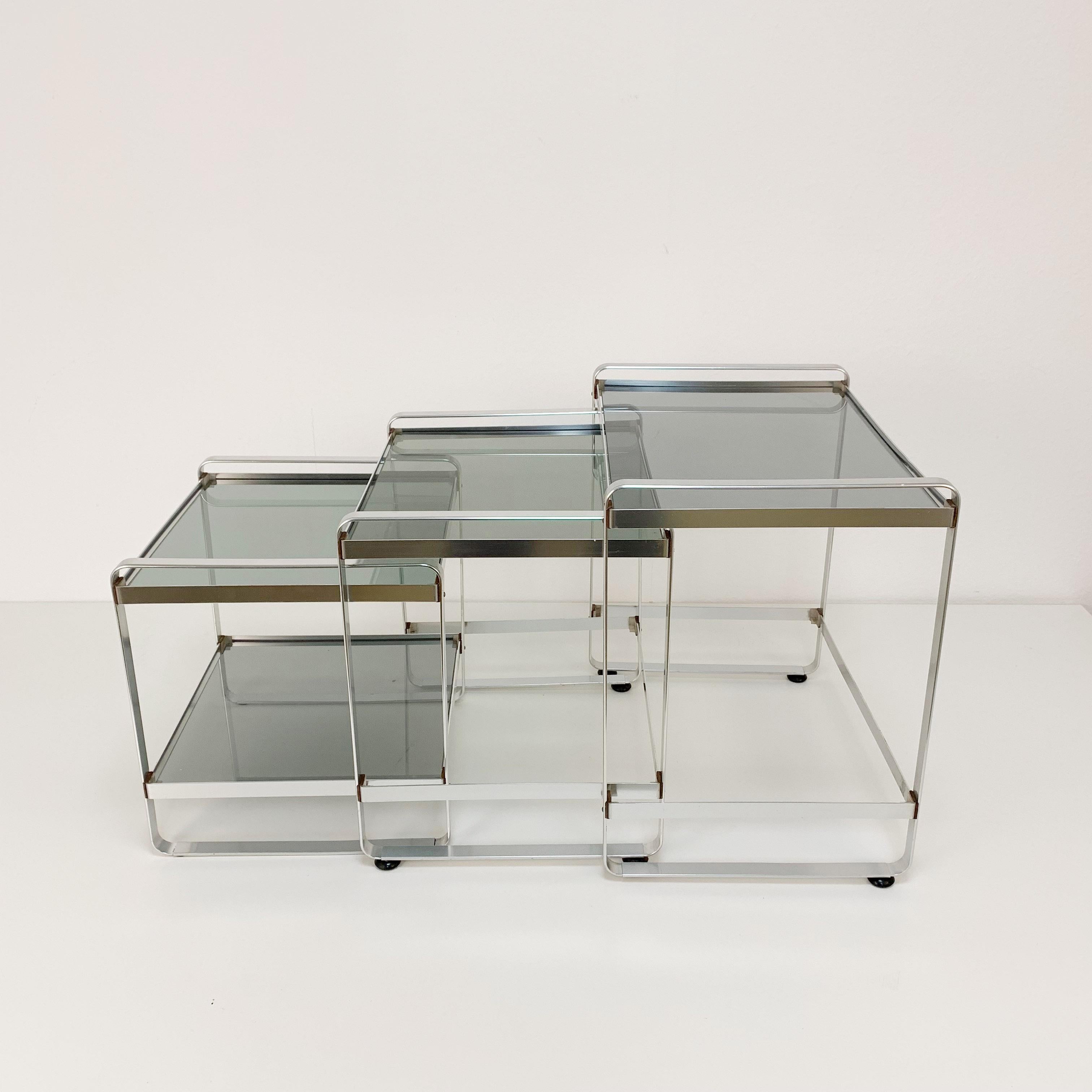 Set of Three Nesting Tables in Aluminum and Smoked Glass, Italy, 1970s End Table 3