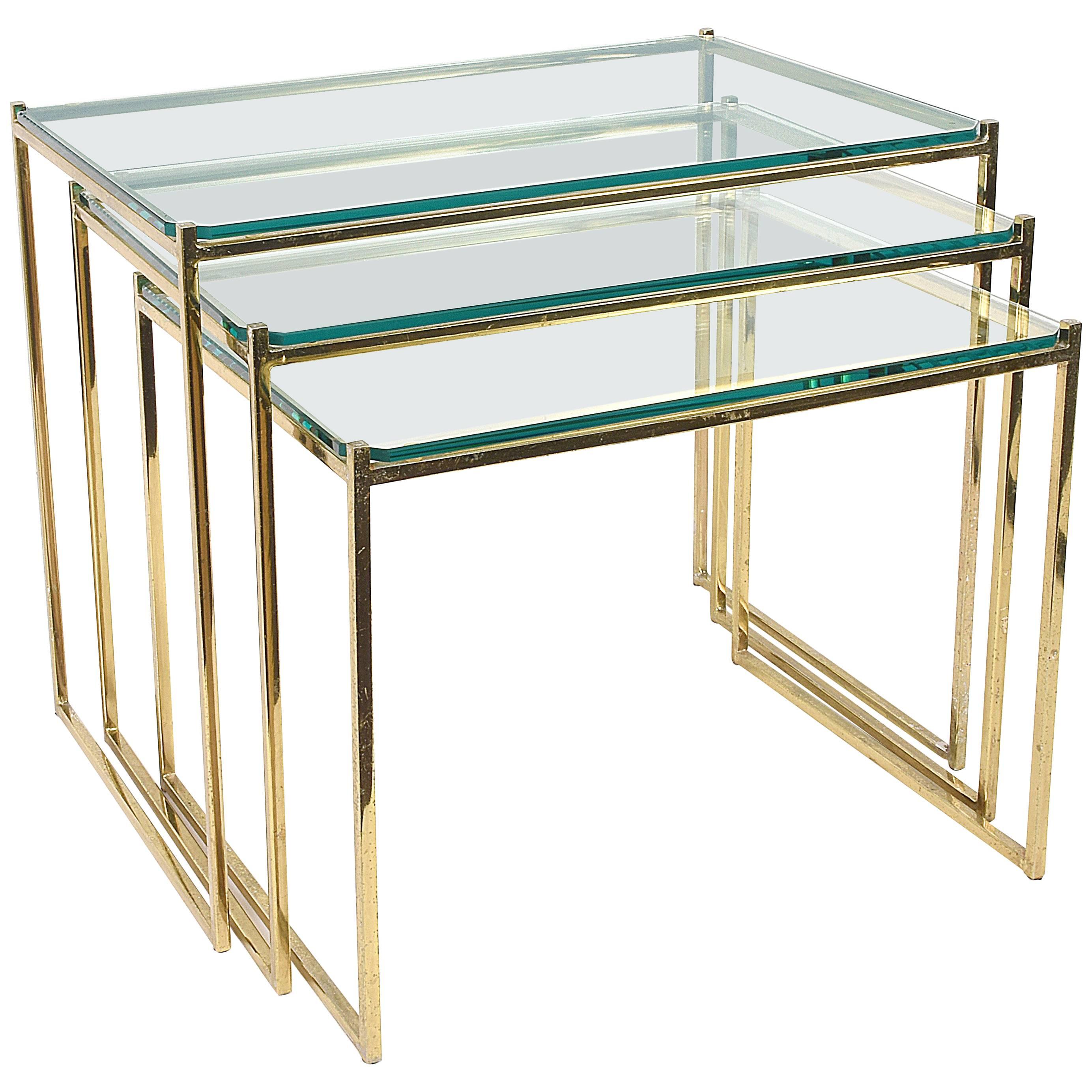 Set of Three Nesting Tables in Brass and Glass, Italy, 1970s Mid-Century Modern