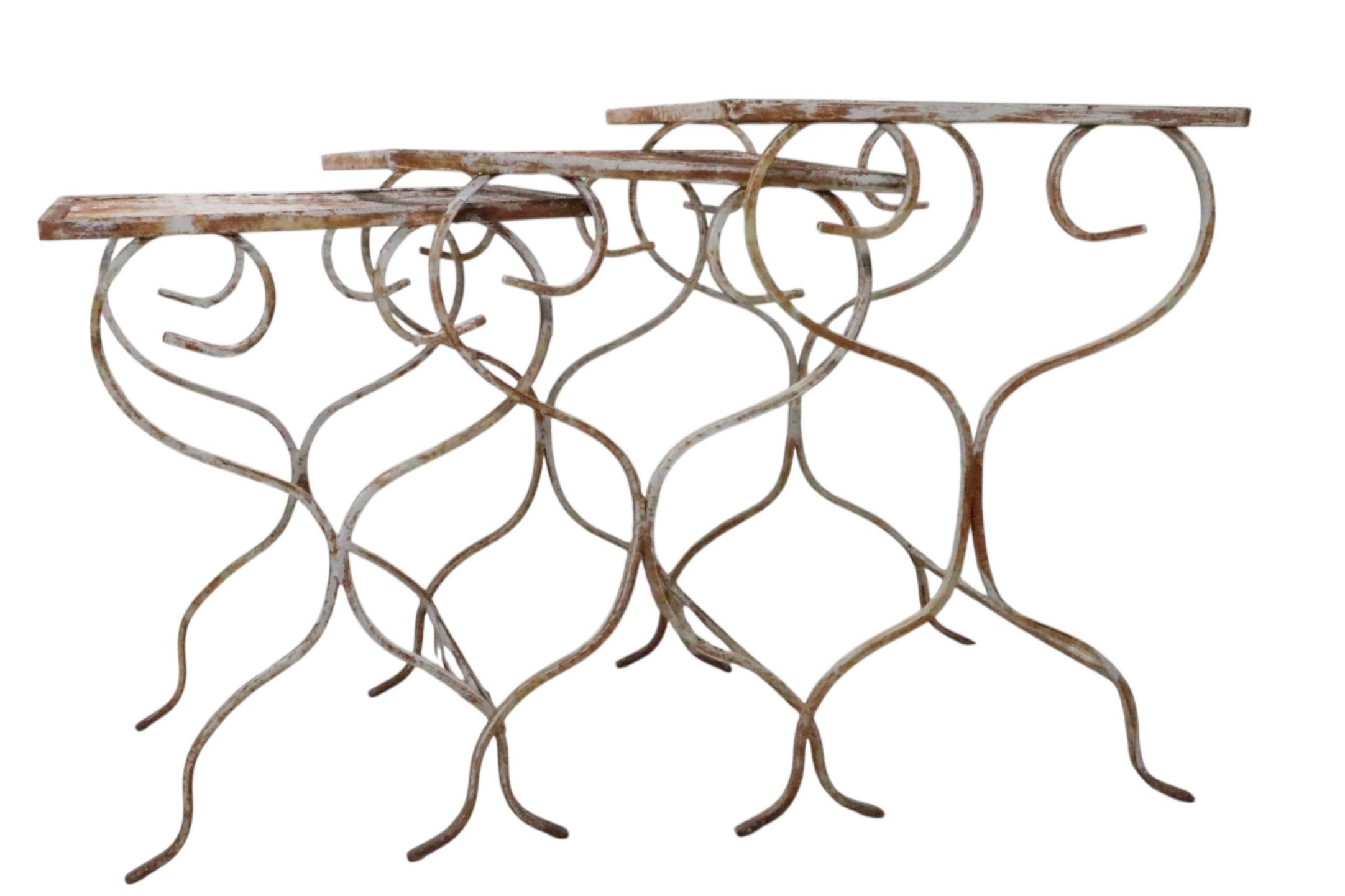Metal Set of Three Nesting Wrought Iron Garden Patio Poolside Tables att to Salterini For Sale