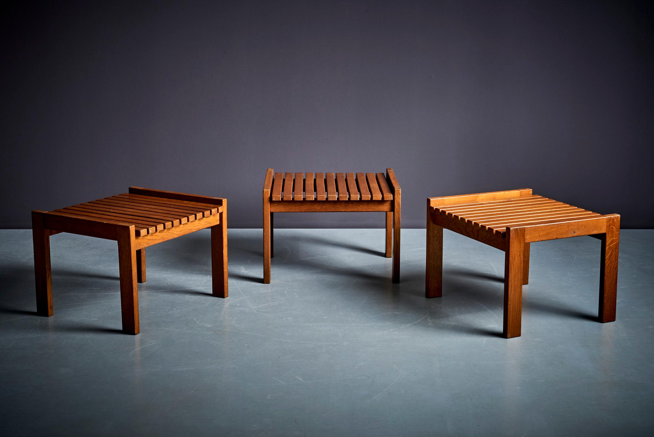 Mid-Century Modern Set of three oak Stools by Genevieve Dangles edited by Group 4, France 1950s For Sale