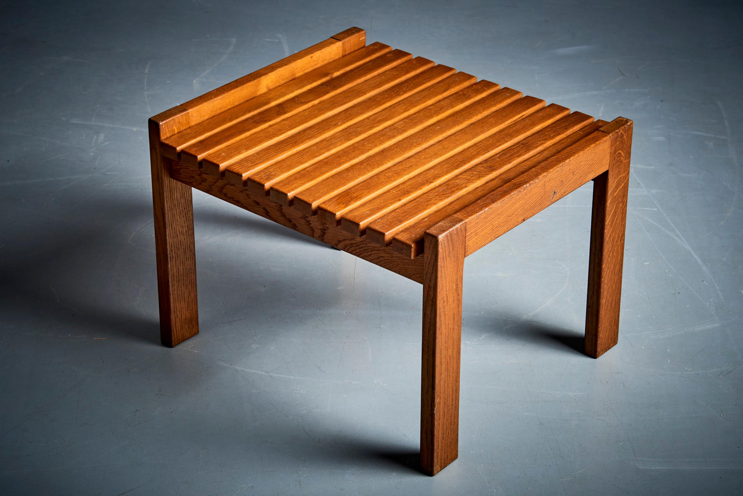 French Set of three oak Stools by Genevieve Dangles edited by Group 4, France 1950s For Sale