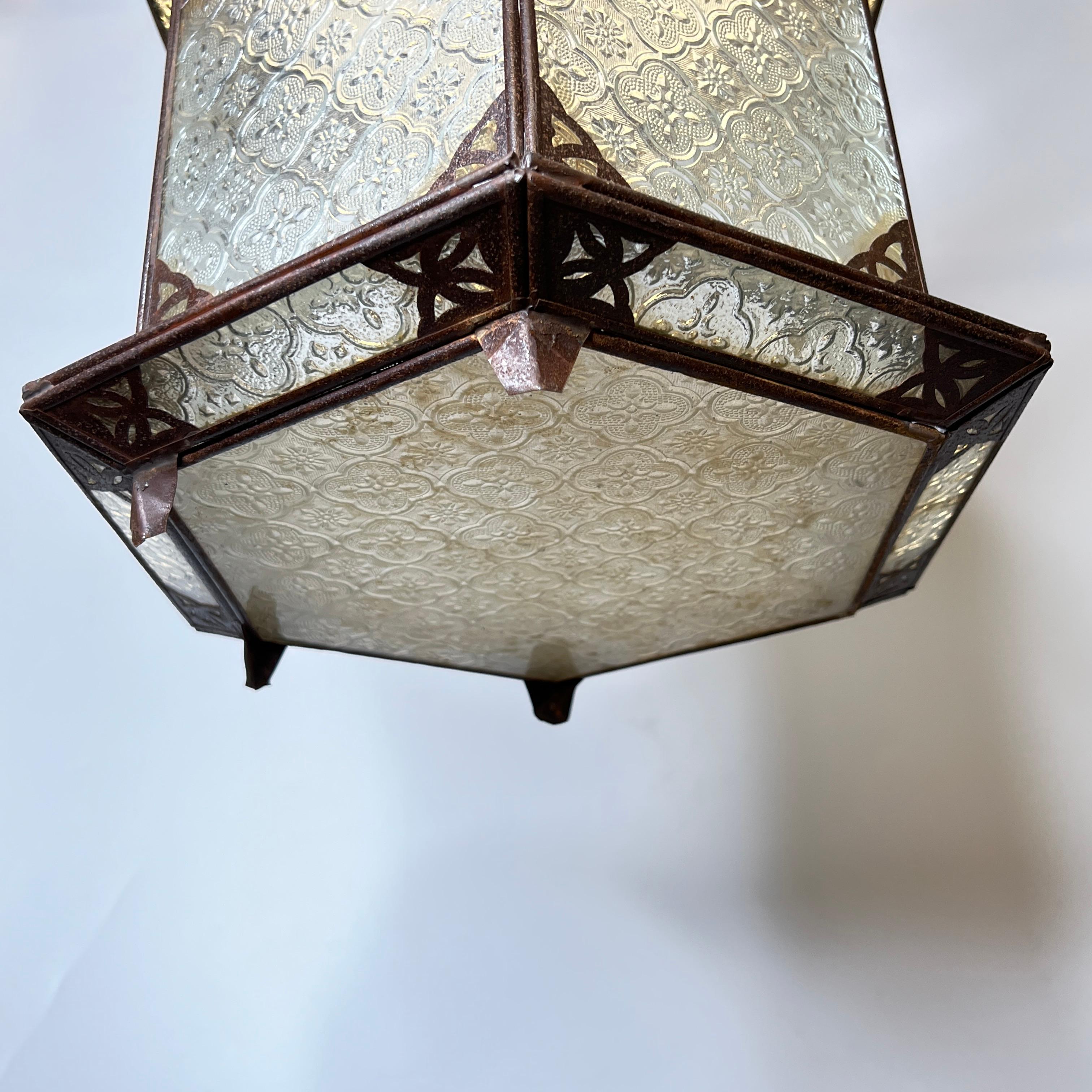 Set of Three Oriental Style Metal Lanterns In Fair Condition For Sale In New York, NY