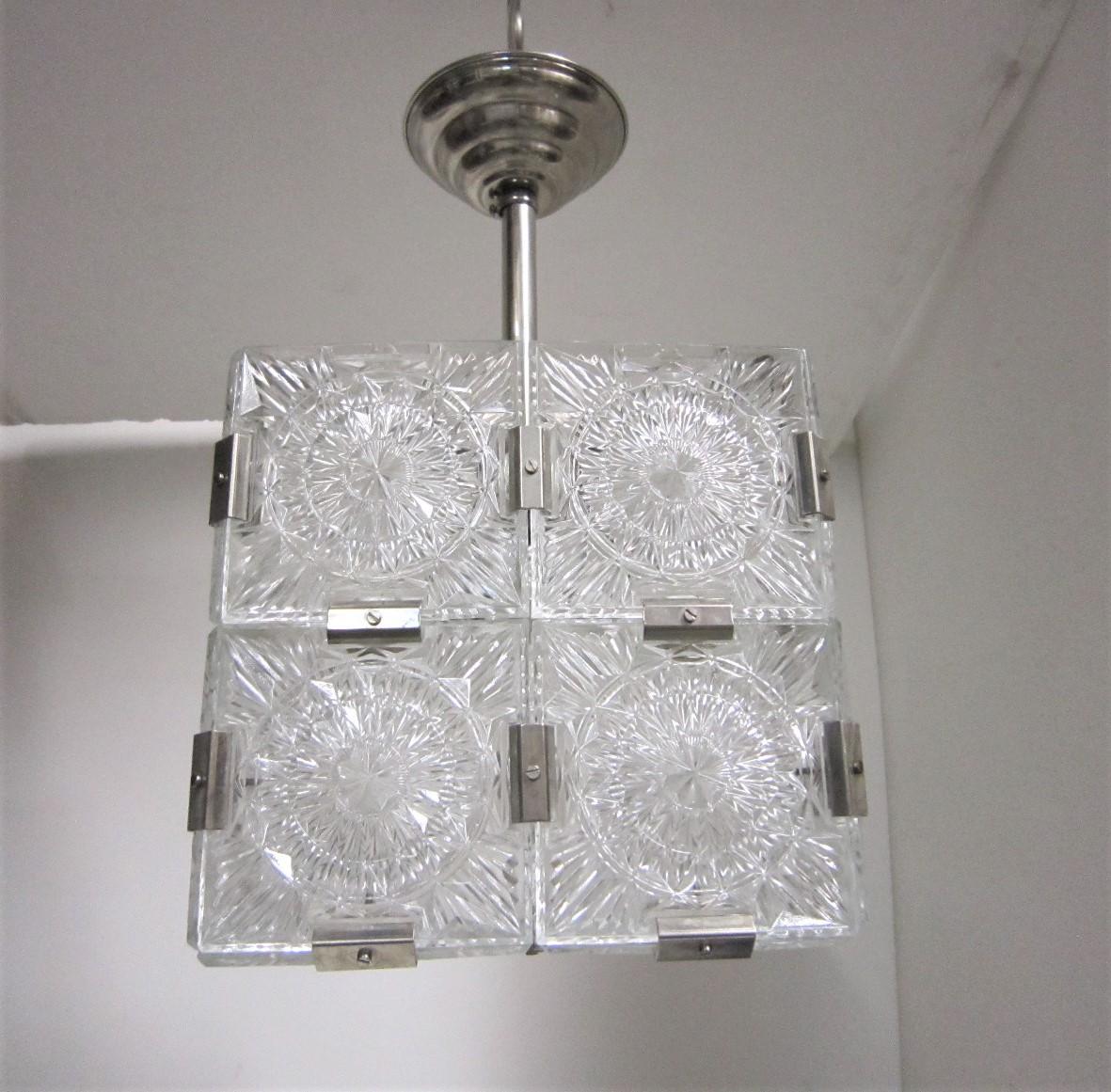 Set of Three Original Box Cube Pendant Lights, Cut Glass with Nickeled Clips For Sale 7