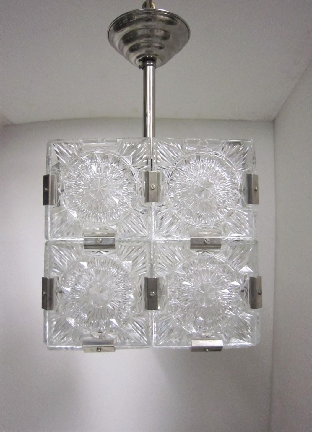 Set of Three Original Box Cube Pendant Lights, Cut Glass with Nickeled Clips For Sale 8