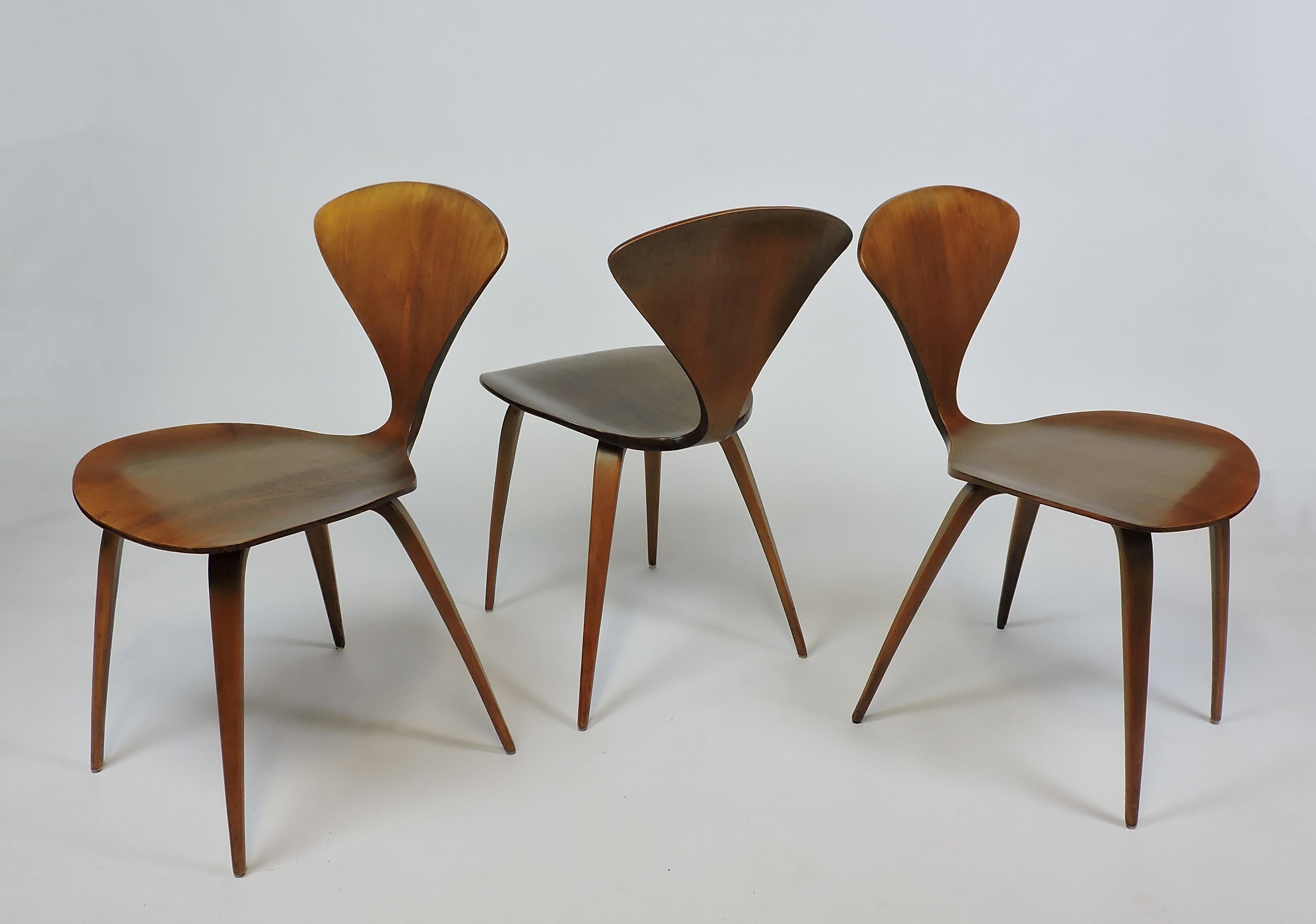 Set of Three Original Cherner Mid-Century Modern Dining or Side Chairs, 1960s 3