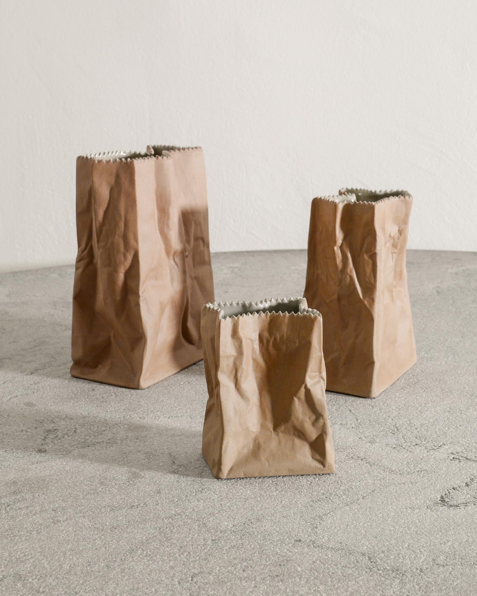 Set di tre vasi in ceramica 