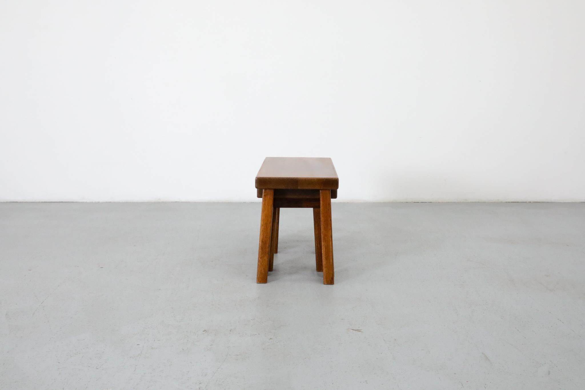 Néerlandais Ensemble de trois tables gigognes brutalistes d'inspiration Pierre Chapo en vente