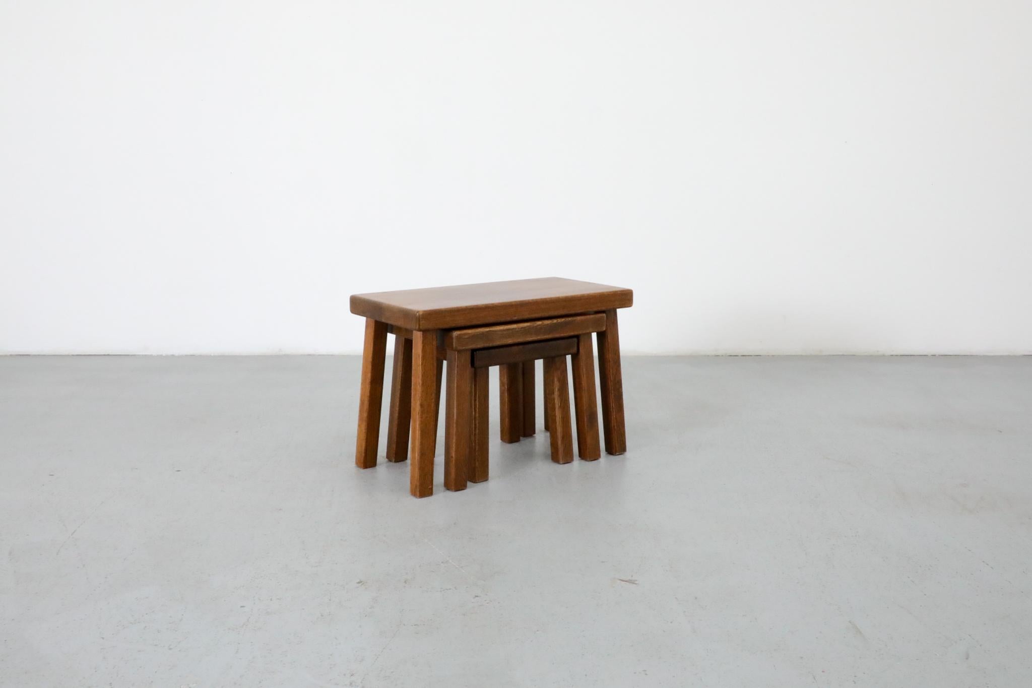 Ensemble de trois tables gigognes brutalistes d'inspiration Pierre Chapo Bon état - En vente à Los Angeles, CA