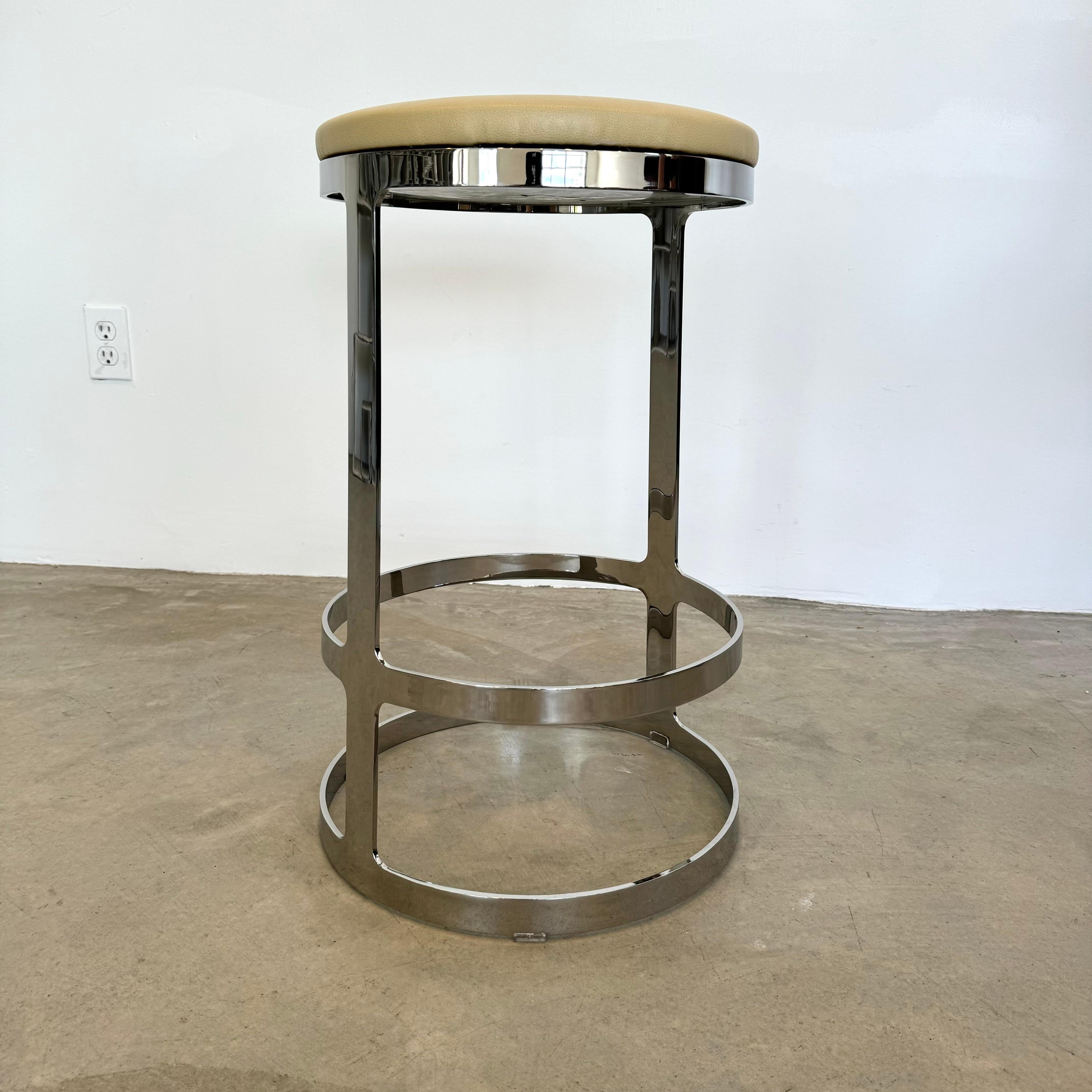 Set of Three Polished Steel and Leather Swivel Counter Stools, 2000s USA In Good Condition For Sale In Los Angeles, CA