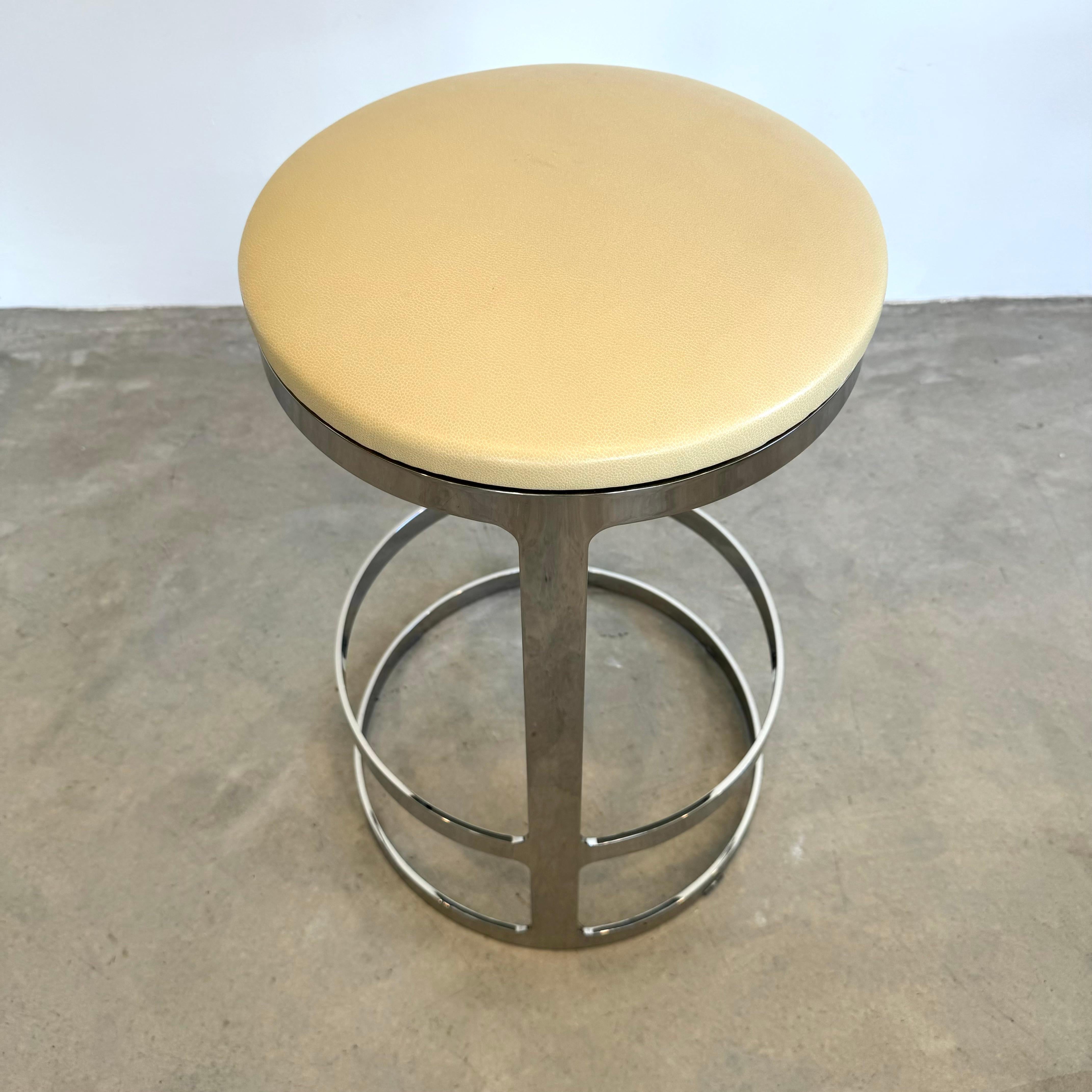 Set of Three Polished Steel and Leather Swivel Counter Stools, 2000s USA For Sale 2