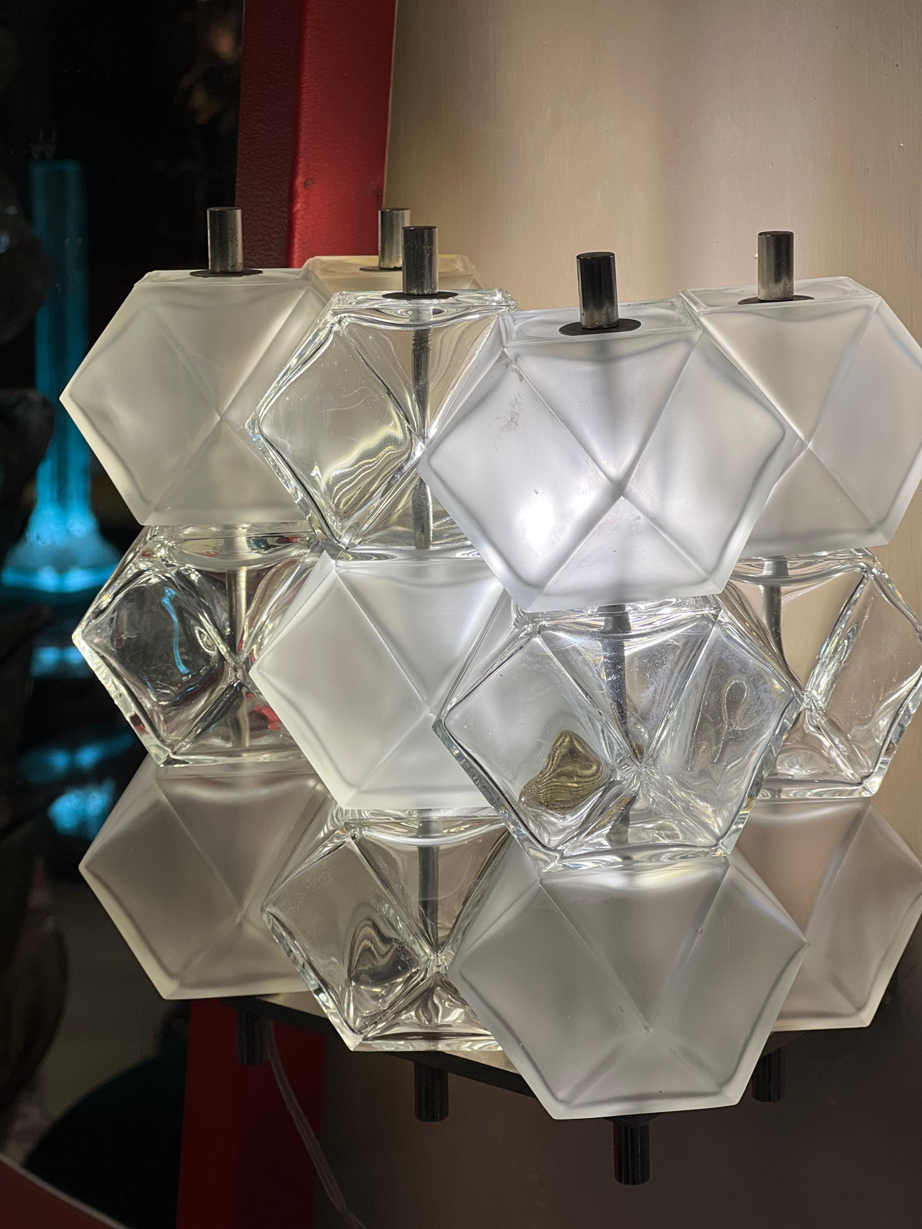 Mid-Century Modern Set of three Polyhedral Murano Glass Cubes Wall Sconces by Toso, 1950s