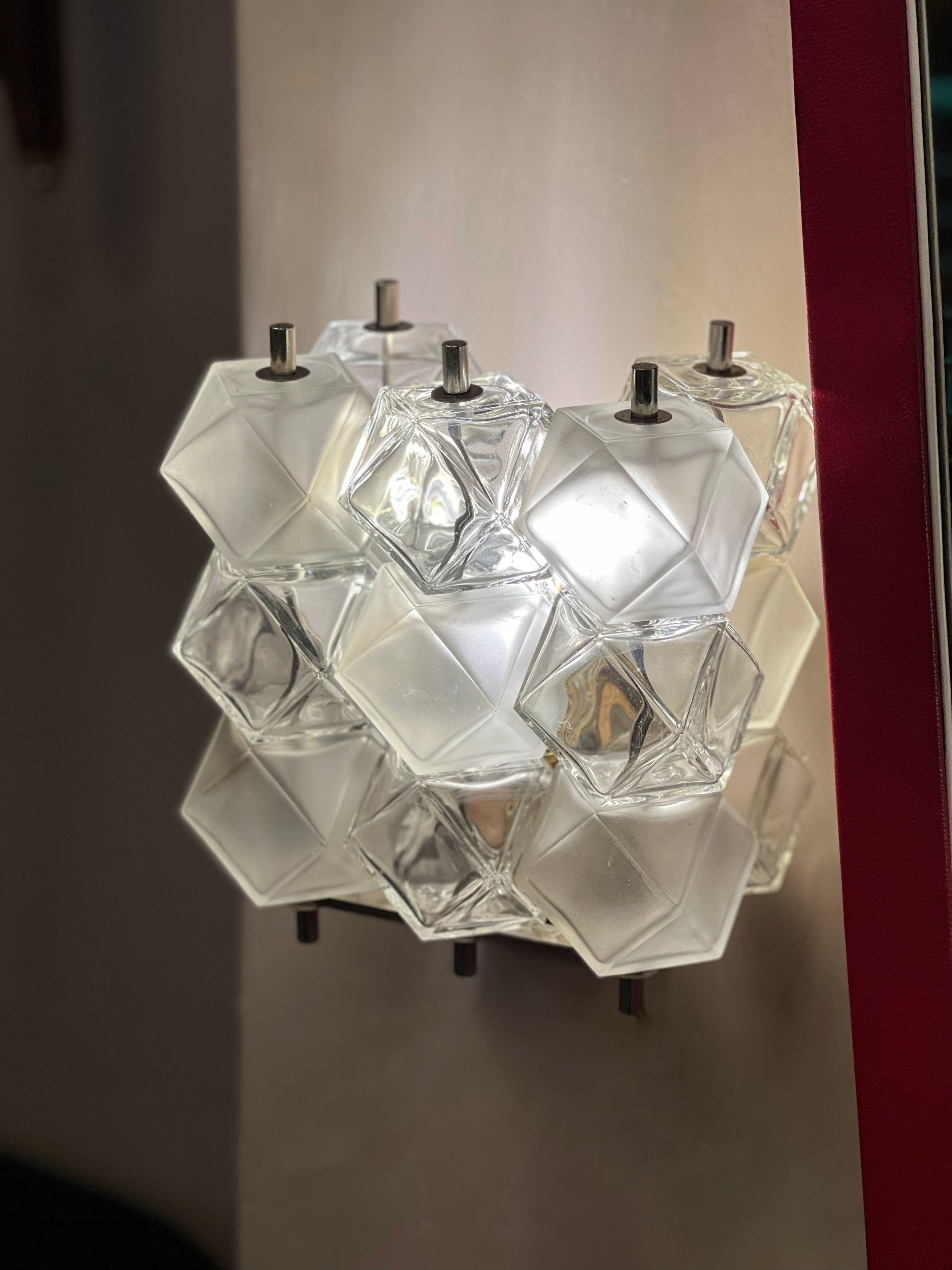 Italian Set of three Polyhedral Murano Glass Cubes Wall Sconces by Toso, 1950s