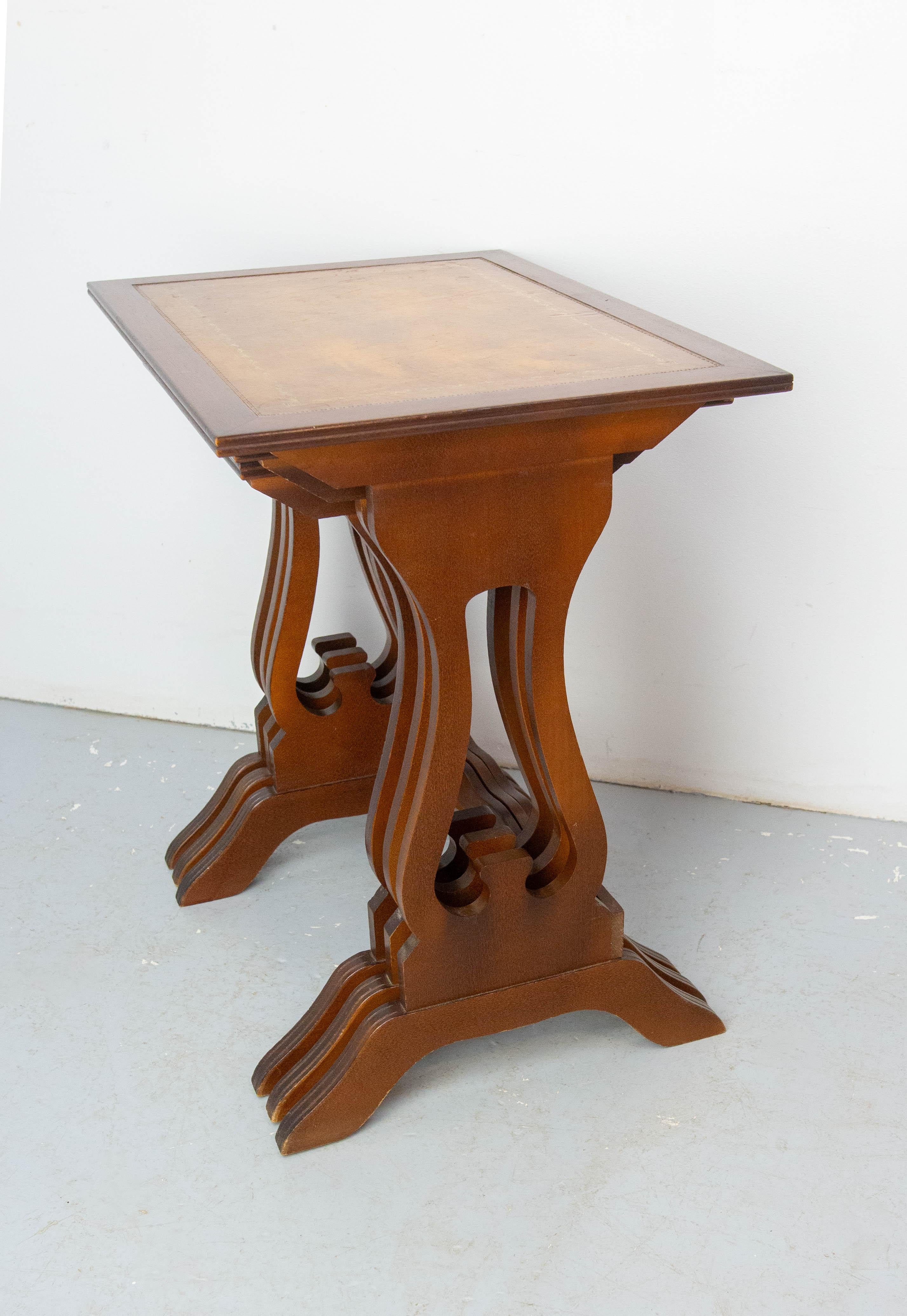 Mid-20th Century Set of Three Poplar Nesting Tables with Top Recovered of Leather Mid-Century For Sale