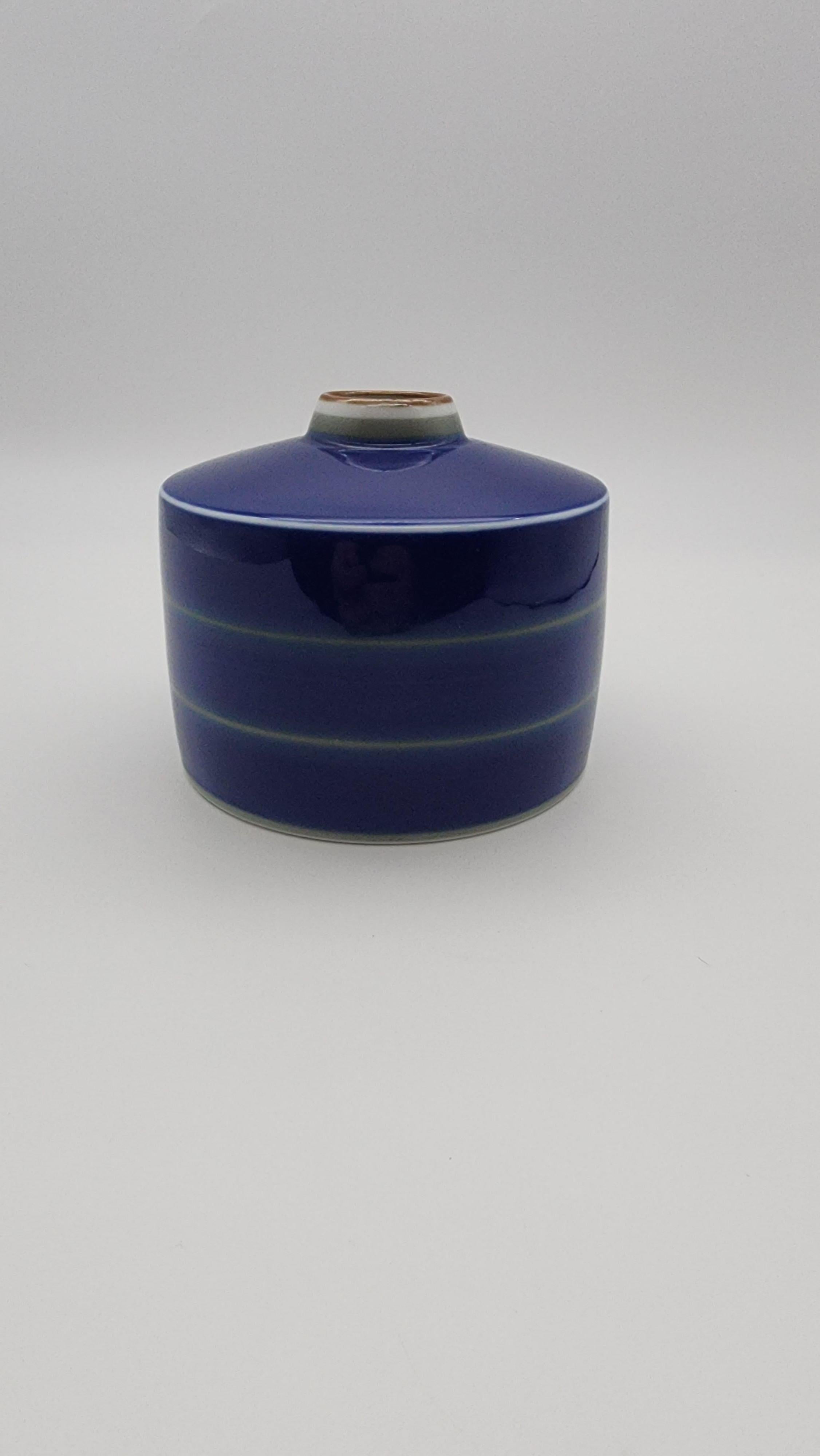 Set von drei Porsgrund Norwegen Saga-Porzellanvasen von Eyestein Sandnes (Keramik) im Angebot
