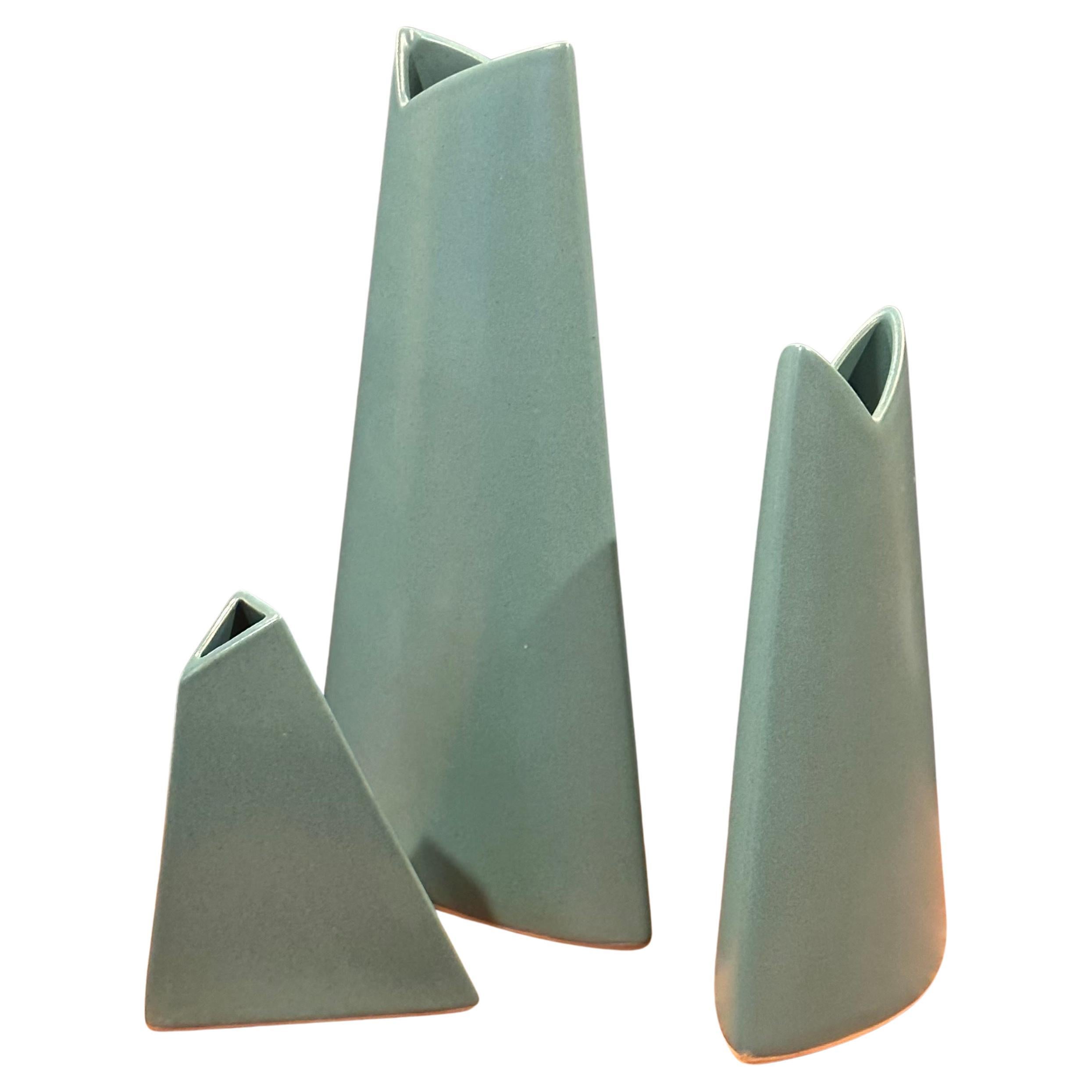 American Set of Three Post-Modern Geometric Ceramic Vases by James Johnston For Sale
