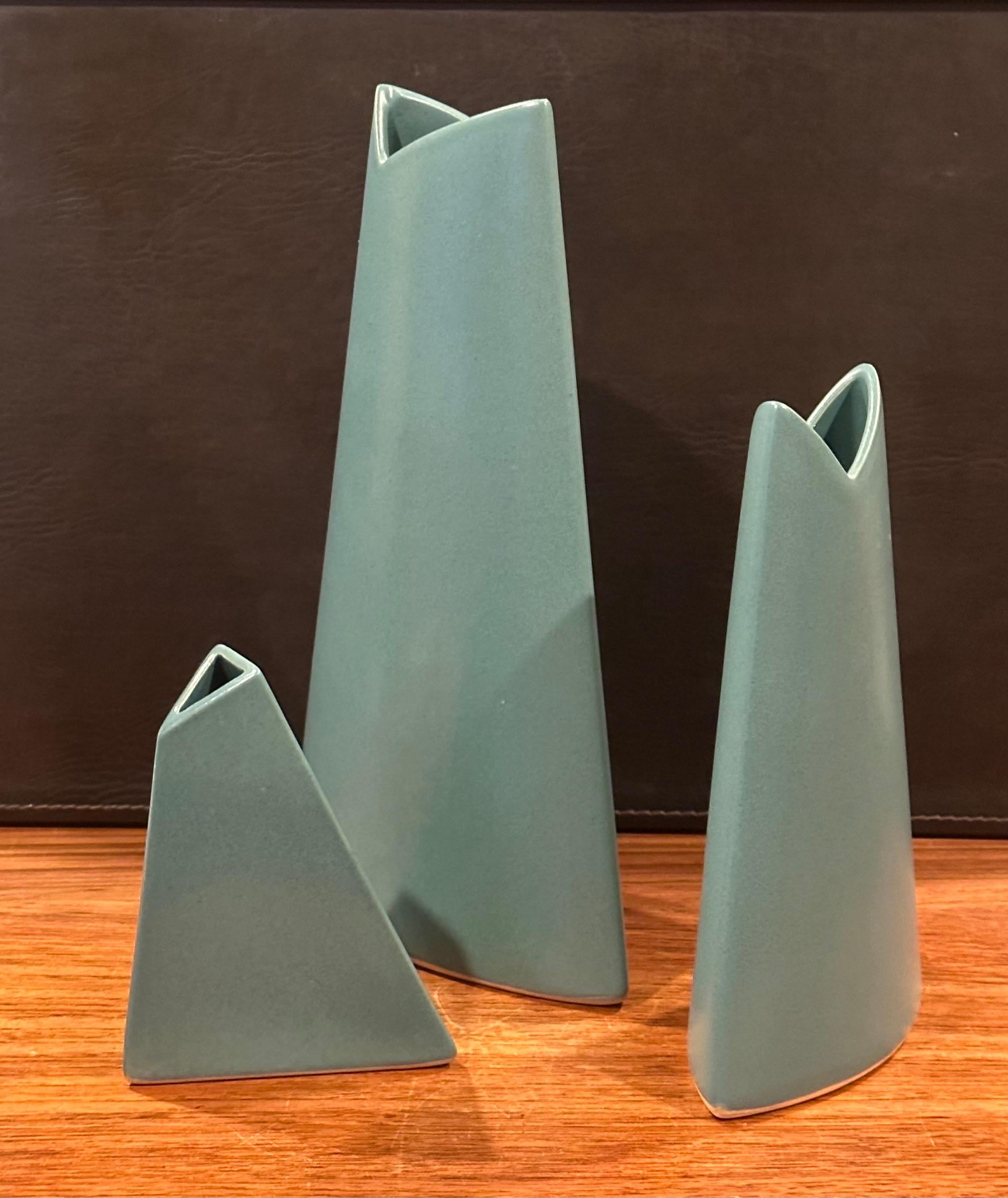 Glazed Set of Three Post-Modern Geometric Ceramic Vases by James Johnston For Sale