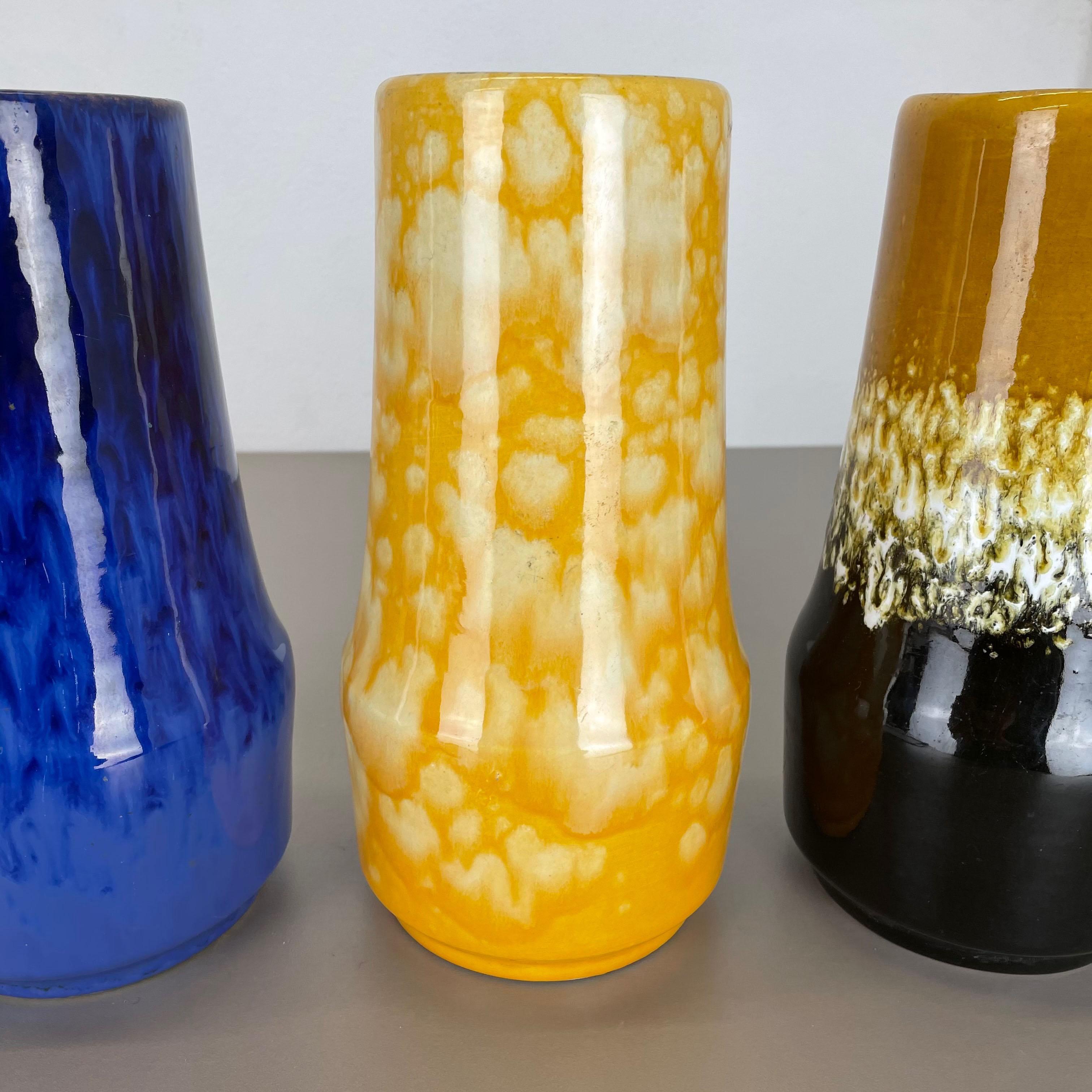 Set von drei „Supercolor“-Vasen aus Keramik „Fast Lava“ von Scheurich, Deutschland 1970er Jahre im Angebot 4