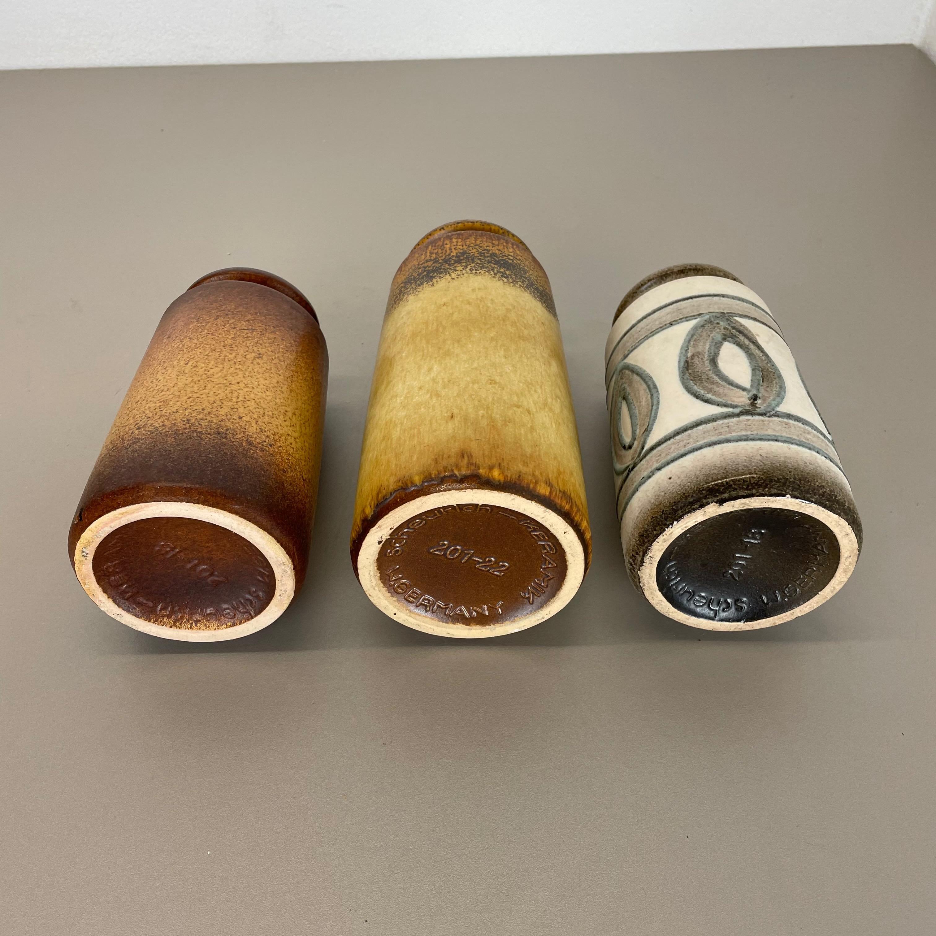 Set di tre vasi in ceramica grassa 
