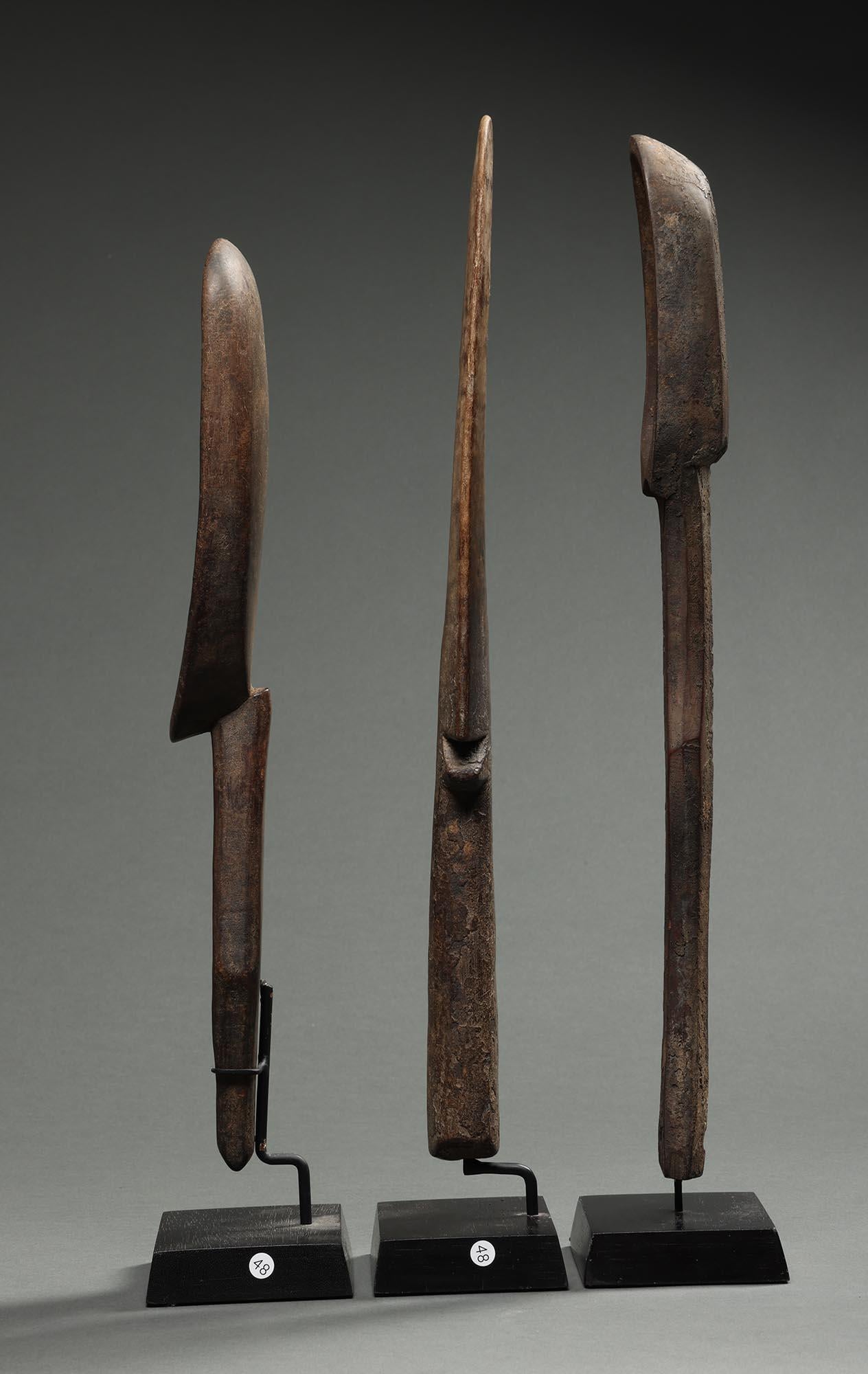 Sculpté à la main Ensemble de trois rares cuillères en bois Fang, Gabon, Afrique ancienne collection provenance en vente