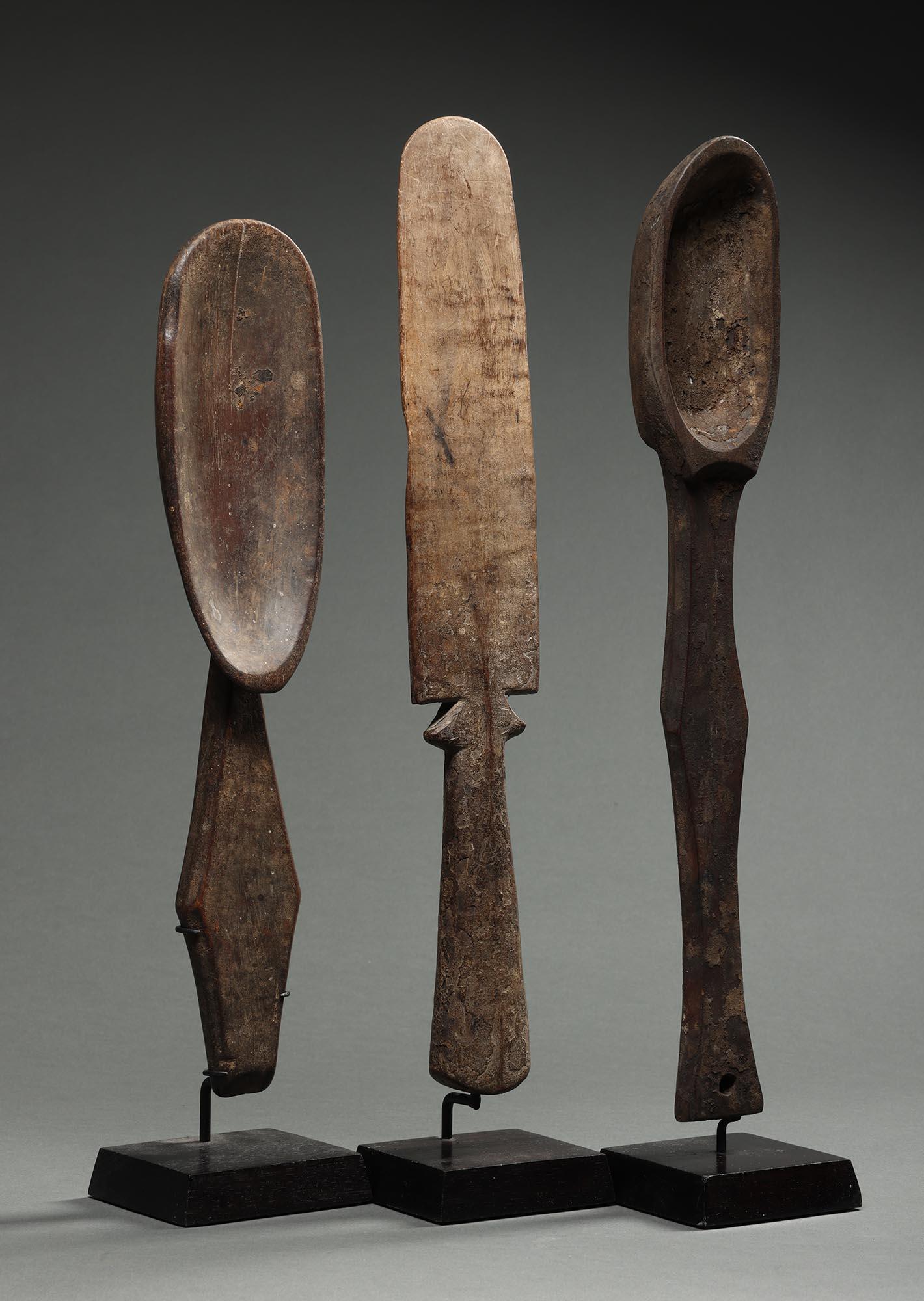 20ième siècle Ensemble de trois rares cuillères en bois Fang, Gabon, Afrique ancienne collection provenance en vente
