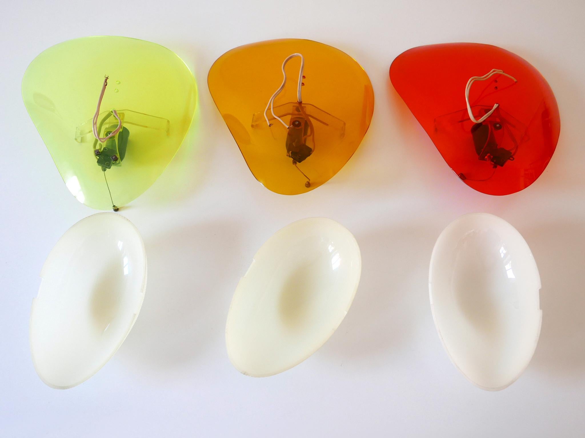 Set of Three Rare Mid-Century Modern Lucite Sconces 'Candies' 1960s Germany For Sale 15