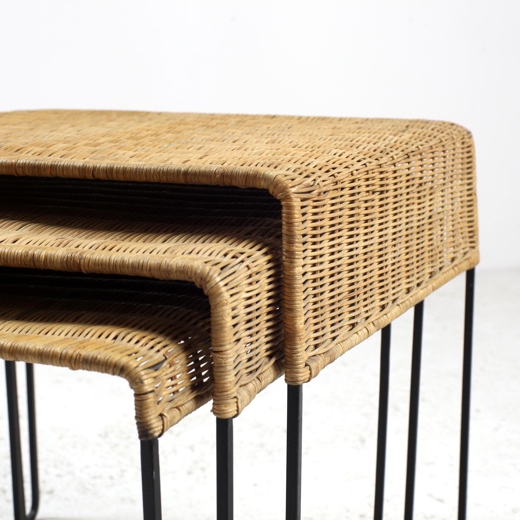 Set of Three Rattan and Iron Nesting Coffee Tables France 1960s For Sale 5