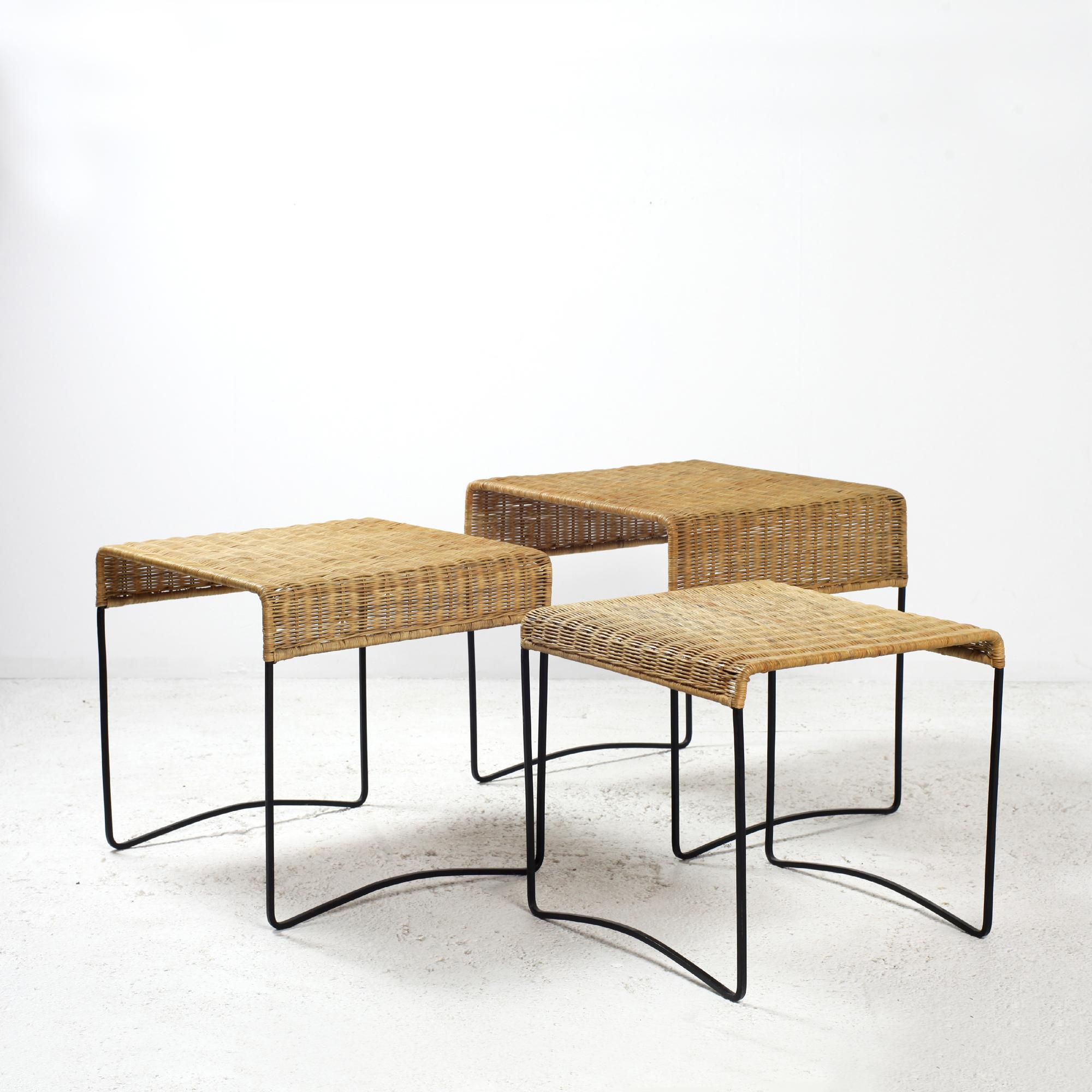 Set of Three Rattan and Iron Nesting Coffee Tables France 1960s For Sale 8