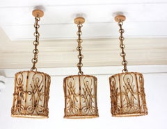 Set di tre luci a sospensione / lanterne a cilindro in rattan, stile Chinoiseriie