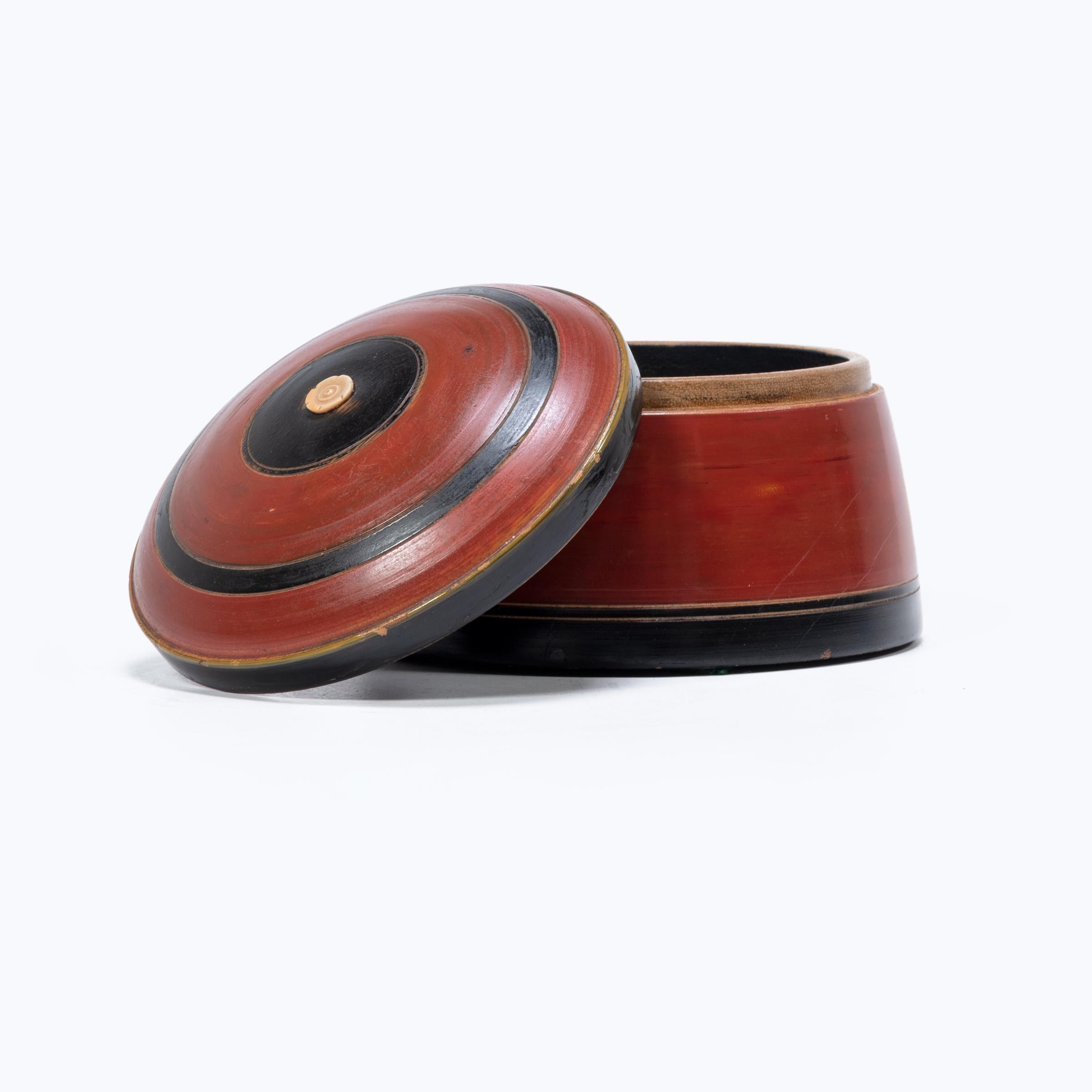 Lacquered Set of Three Red Lacquer Betel Boxes