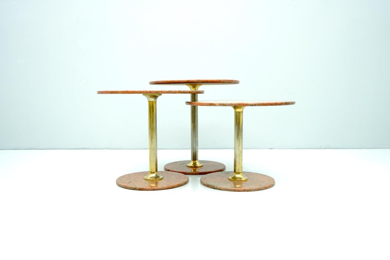 Late 20th Century Set of Three Red Marble and Brass Side or Nesting Tables, 1970s