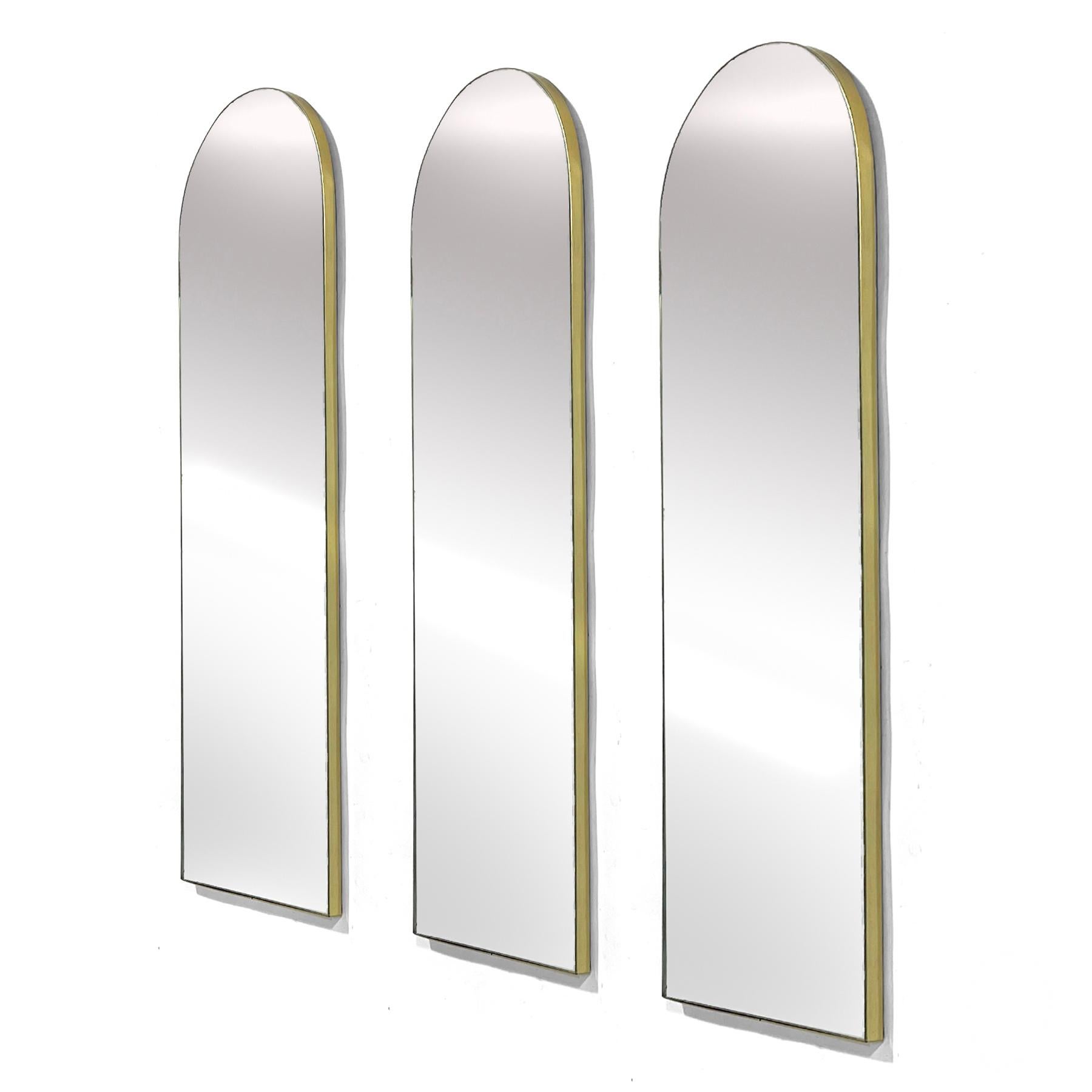 Américain Ensemble de trois miroirs muraux en arc de cercle Regent en vente
