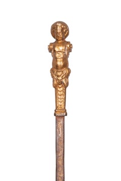 Ensemble de trois tabourets de cheminée de style Renaissance en fer forgé et bronze