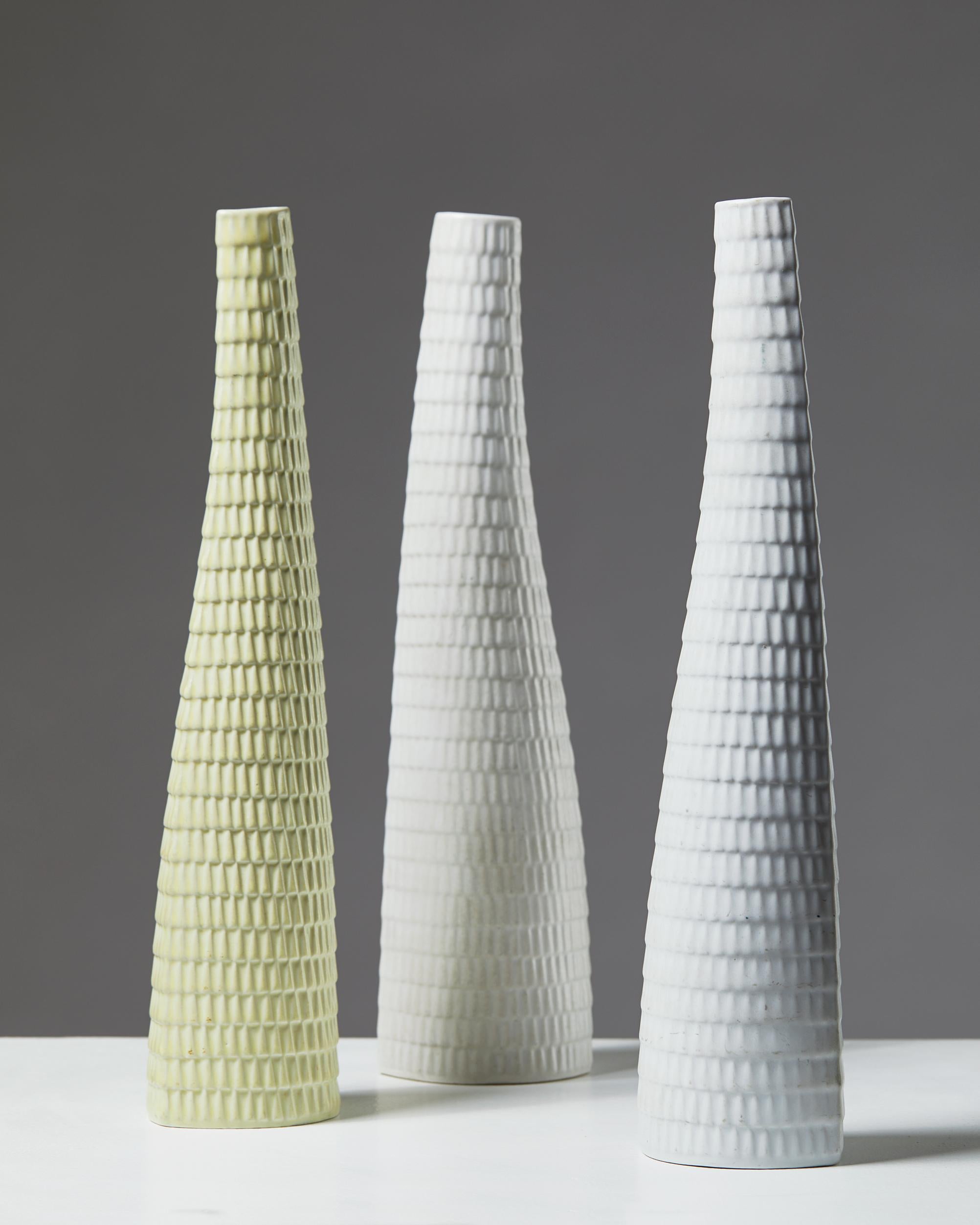 Scandinavian Modern Set of Three “Reptil” Vases Designed by Stig Lindberg for Gustavsberg For Sale