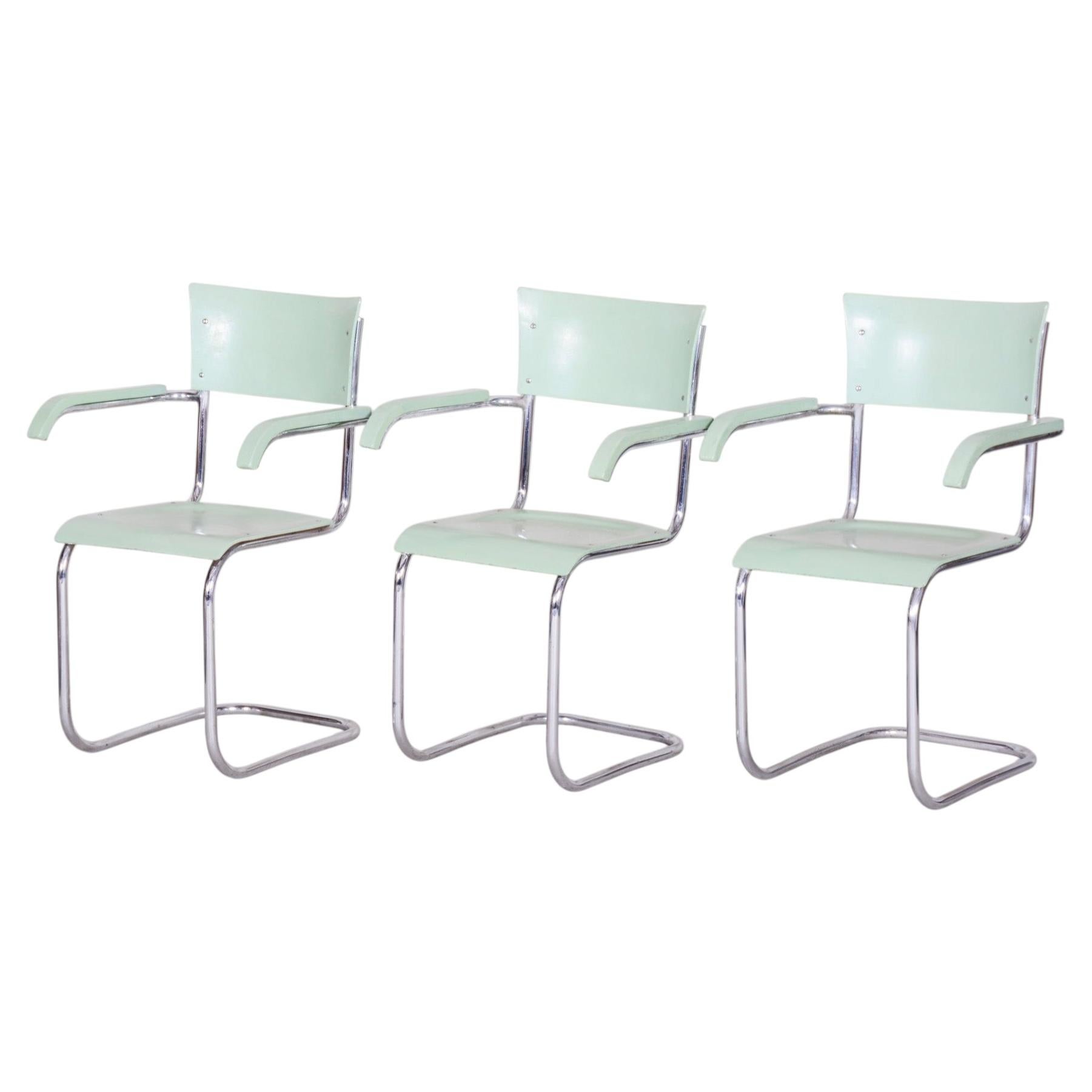 Set of Three Restored Bauhaus Chairs, by R. Slezák, Chrome, Beech, Czech, 1930s For Sale