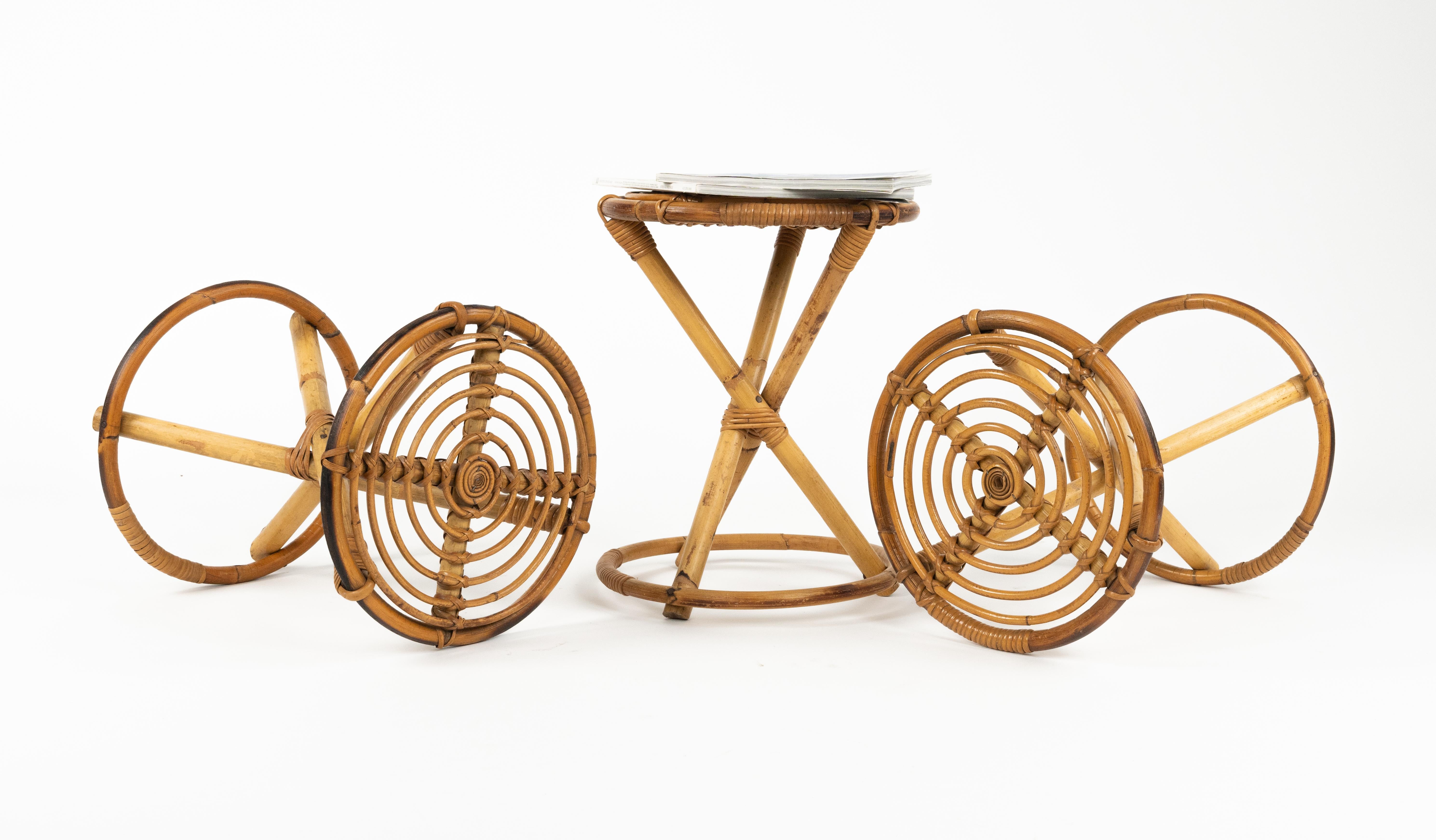 Set of Three Round Stools or Side Tables in rattan and Bamboo, Italy 1960s For Sale 6