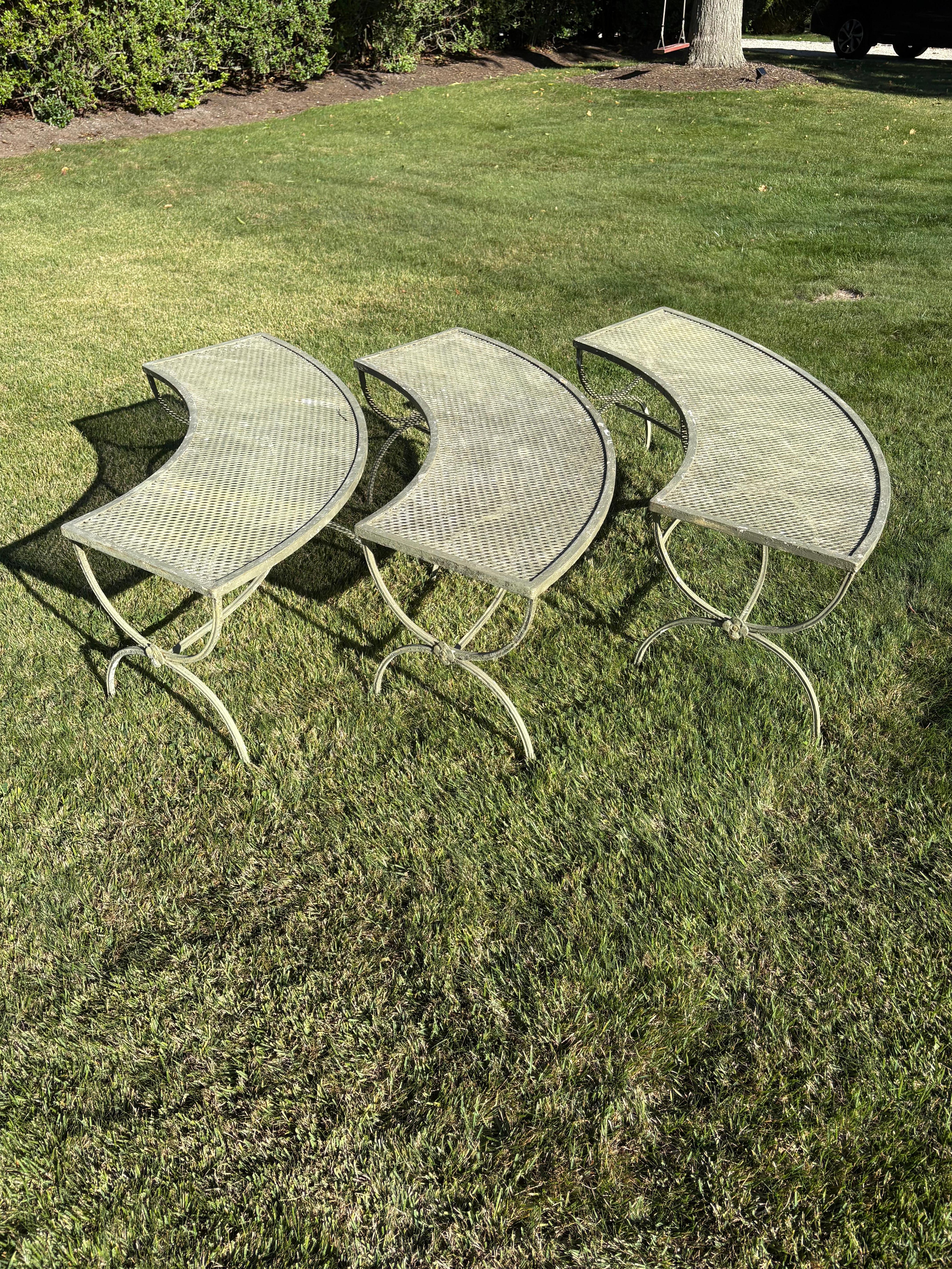 Set of Three Salterini Curved Iron and Mesh Outdoor Benches For Sale 4