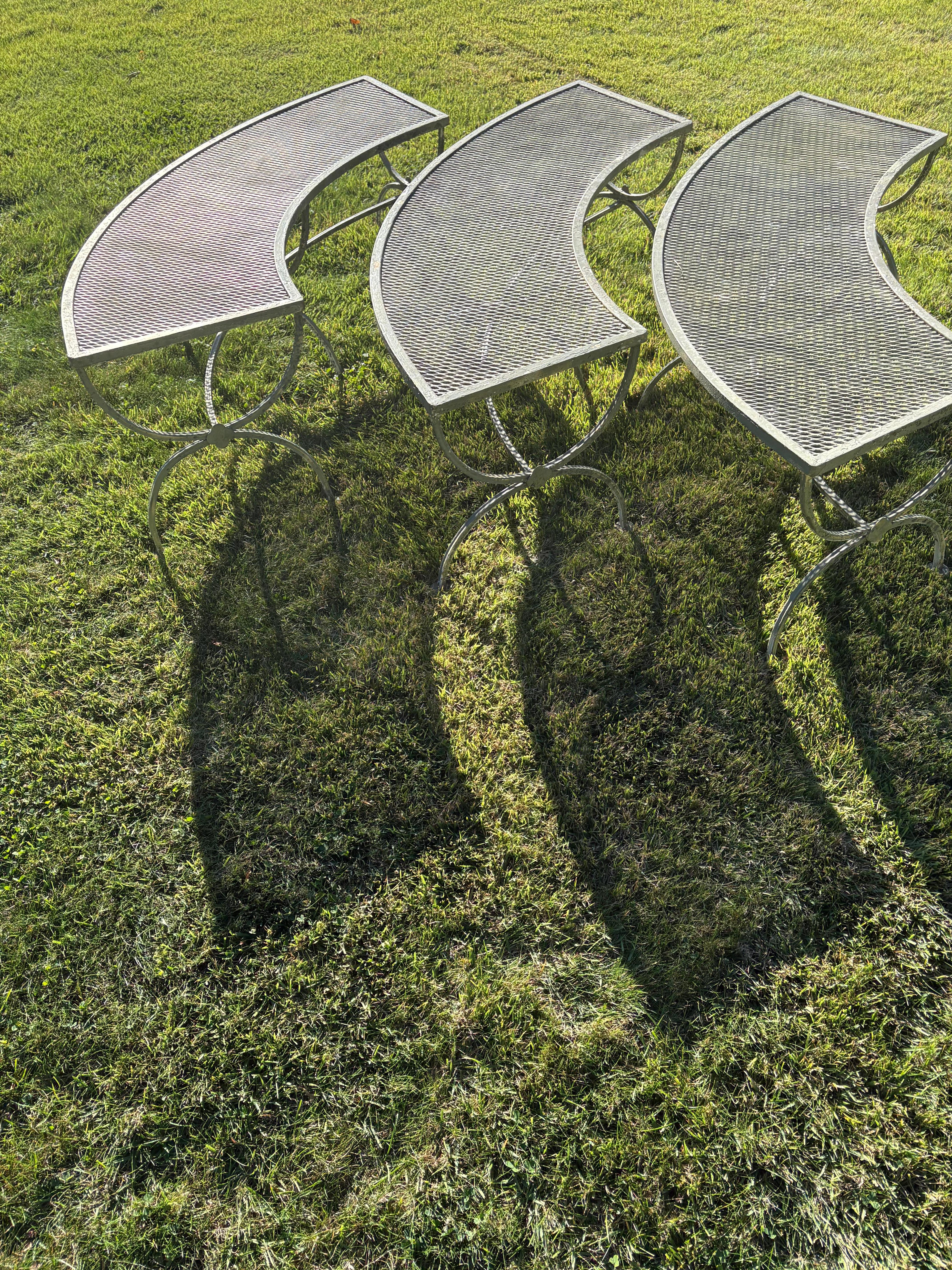 Set of Three Salterini Curved Iron and Mesh Outdoor Benches For Sale 5