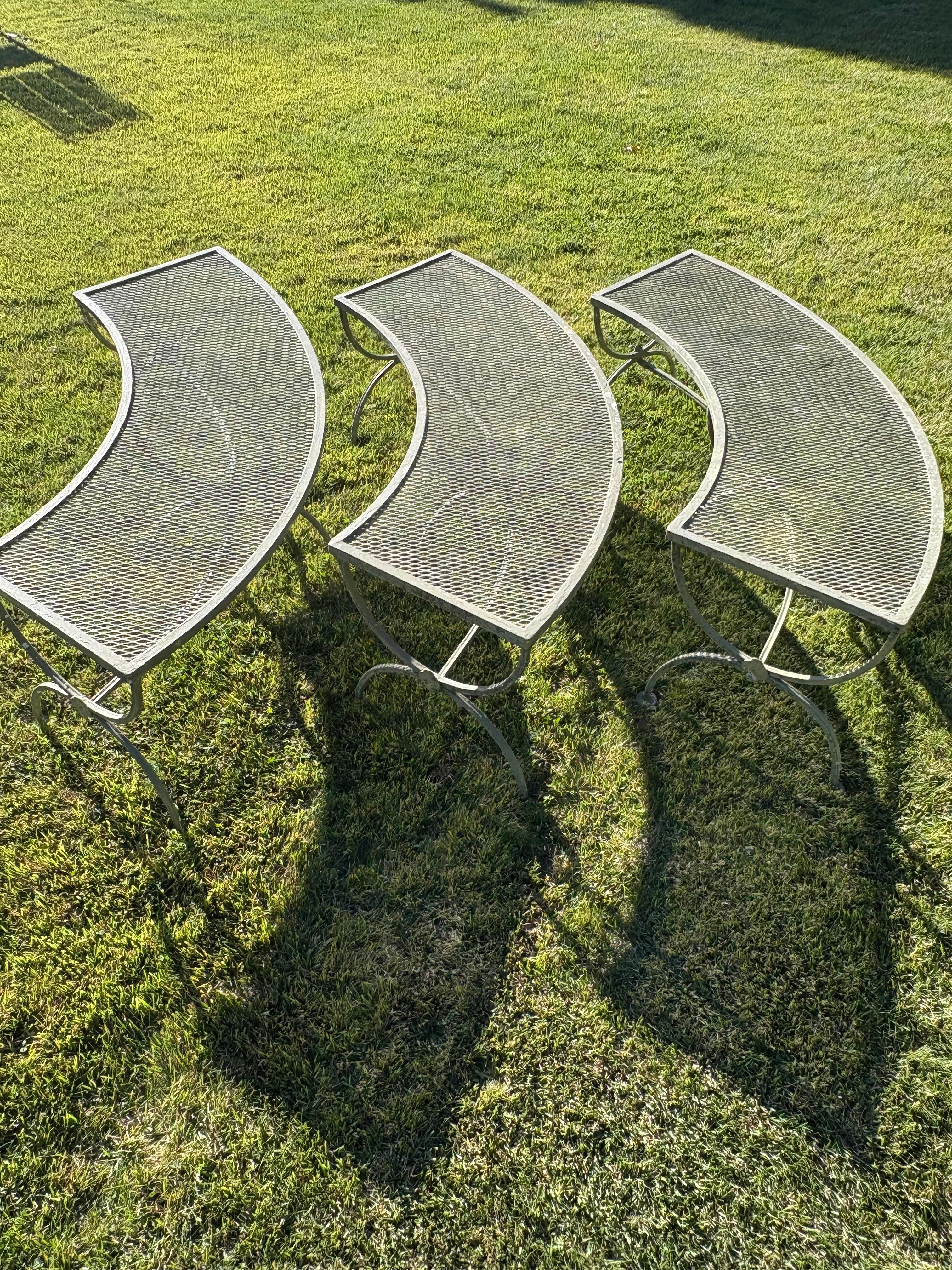Set of Three Salterini Curved Iron and Mesh Outdoor Benches For Sale 2