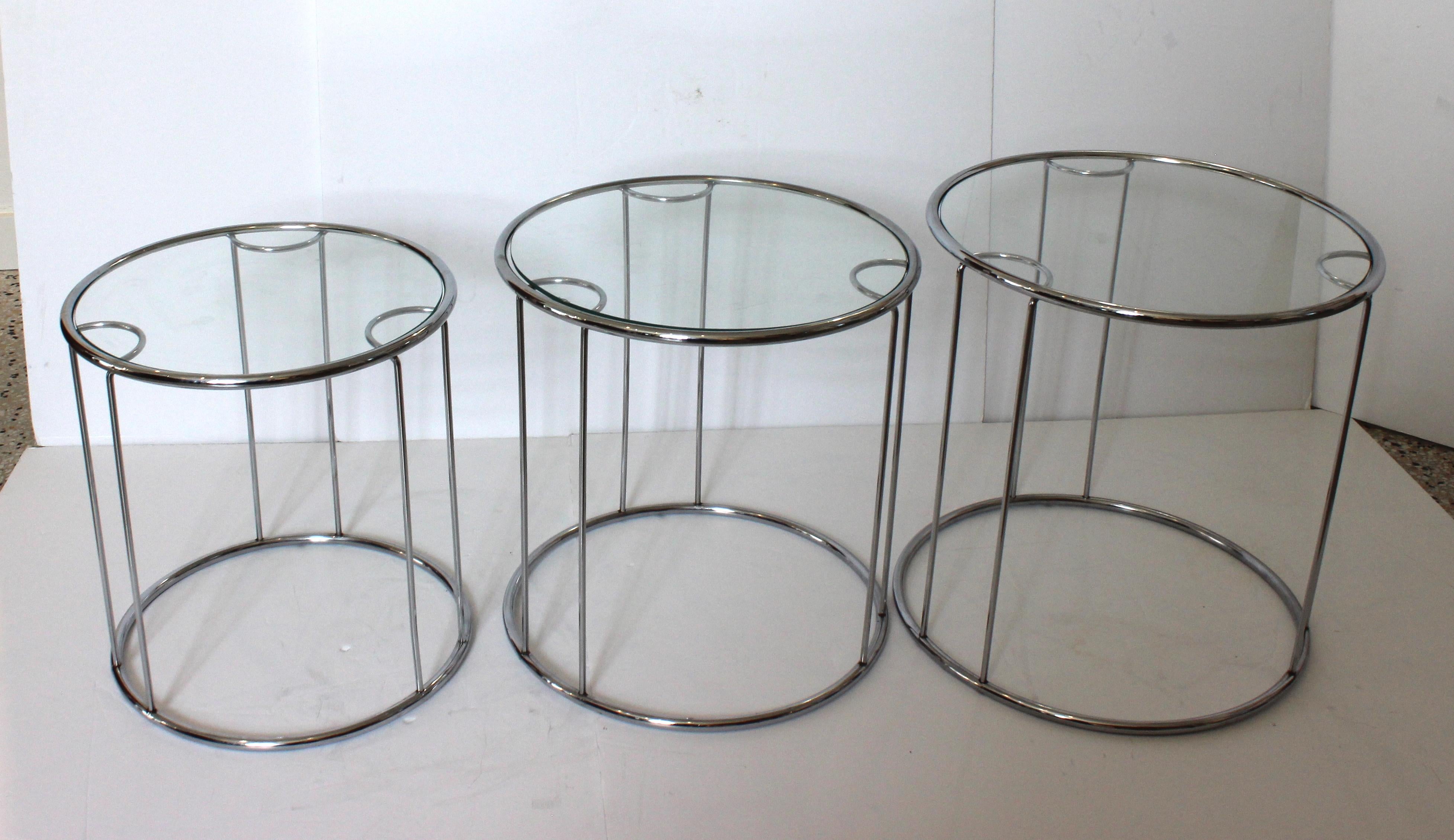 Mid-Century Modern Set of Three Saporiti Stacking Tables