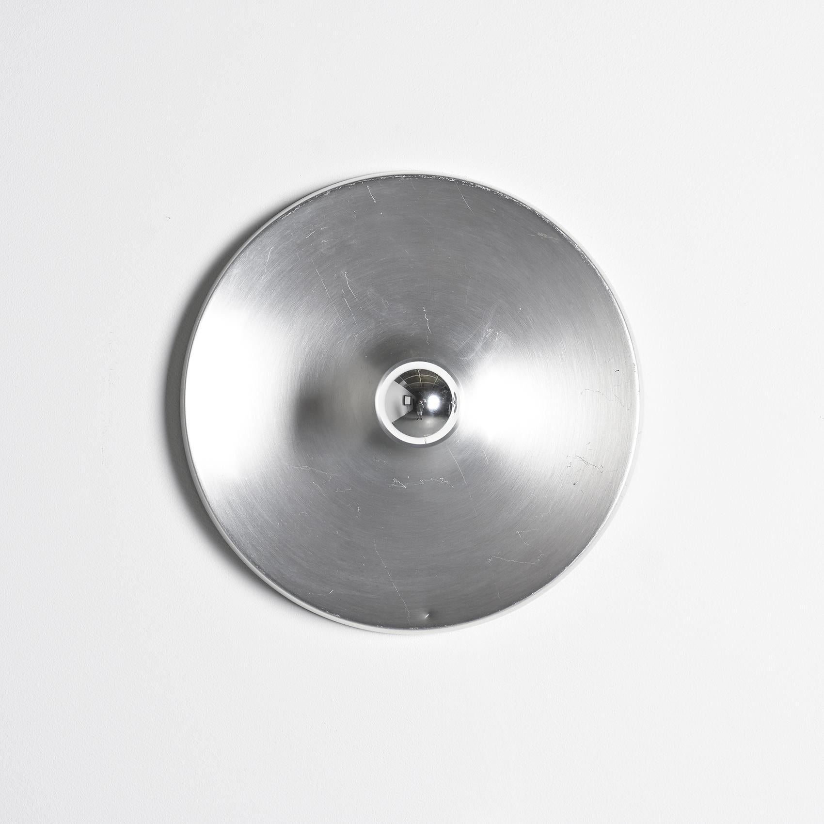 Set of Three Sconces by Charlotte Perriand, les Arcs circa 1970 en vente 2