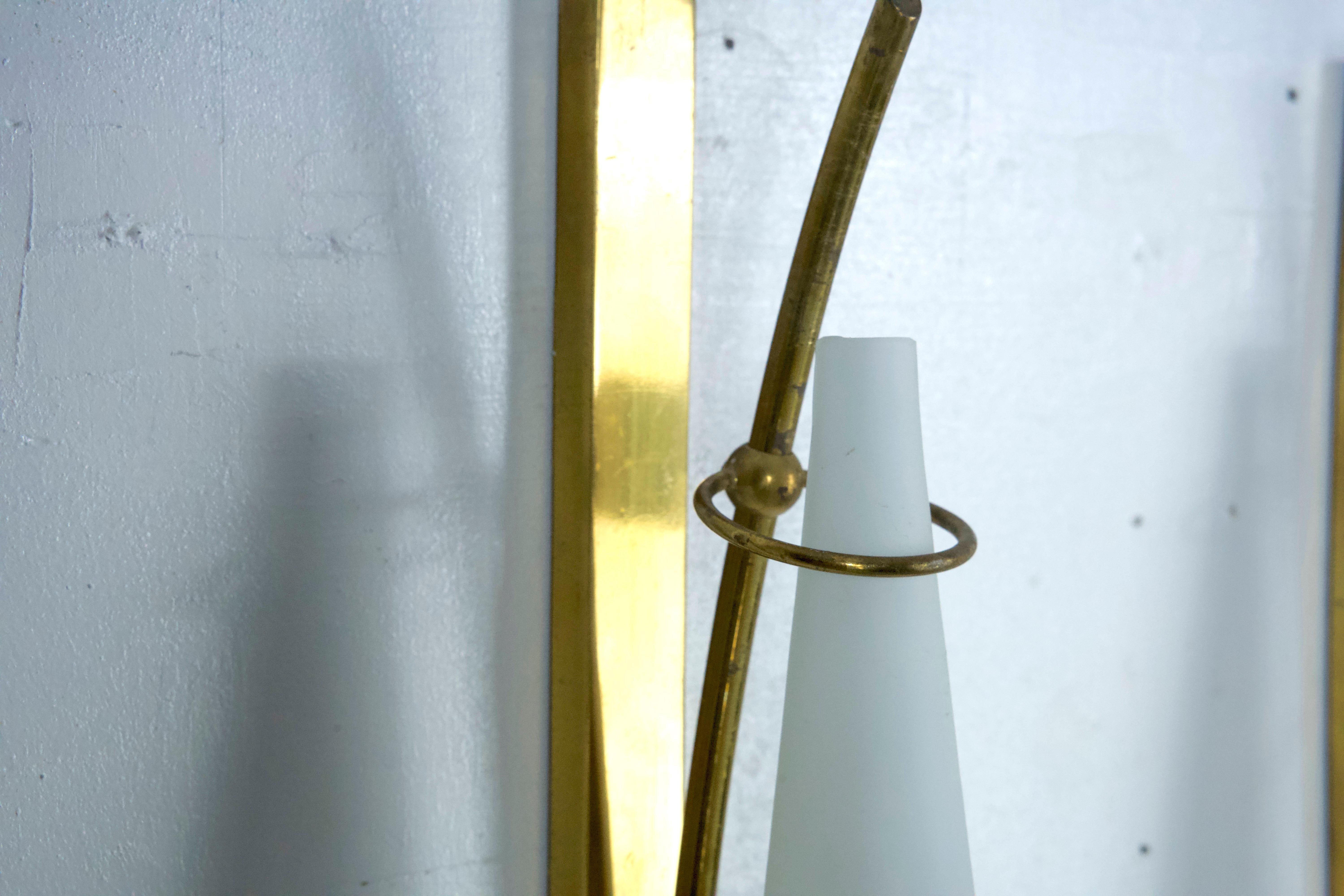 Set of three sconces in brass and triplex opaline glass in Arredoluce manner. It In Good Condition For Sale In Catania, CT